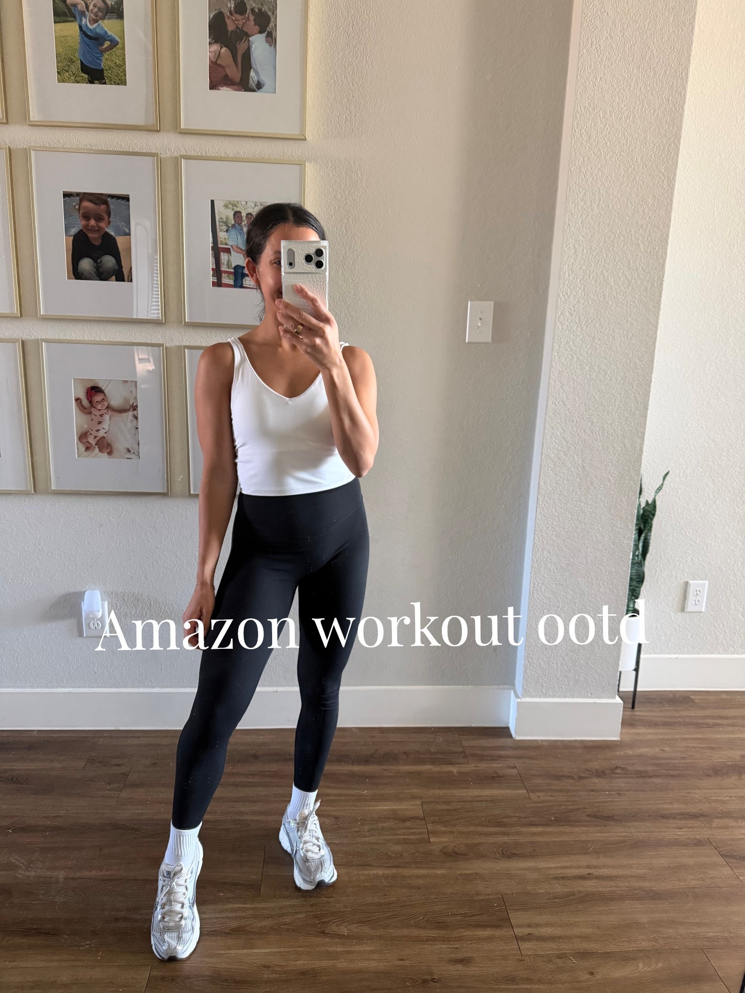 Favorite Amazon workout outfit! Wearing a small in both top and leggings!

Petite leggings, petite black leggings, petite workout outfitt

#LTKfitnessgoals #LTKPetite #LTKActive