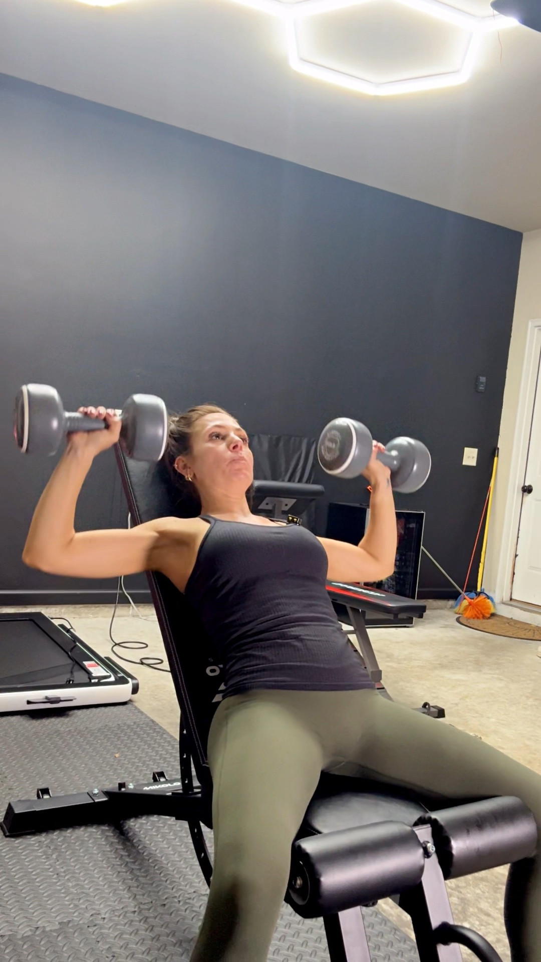 This adjustable workout bench gives you multiple positions for flat, incline and decline exercises, while the space-saving design lets you fold it up and store it vertically when you need your floor space back.

Basically: serious strength training without permanently sacrificing your space. 💪

Would you actually use a folding workout bench at home?

#AD
#HomeGym
#Fitness
#Workout
#HomeWorkout
#StrengthTraining