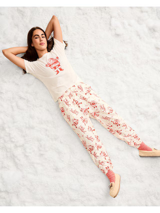 High-Waisted Printed Flannel Pajama Jogger for Women | Old Navy (US)
