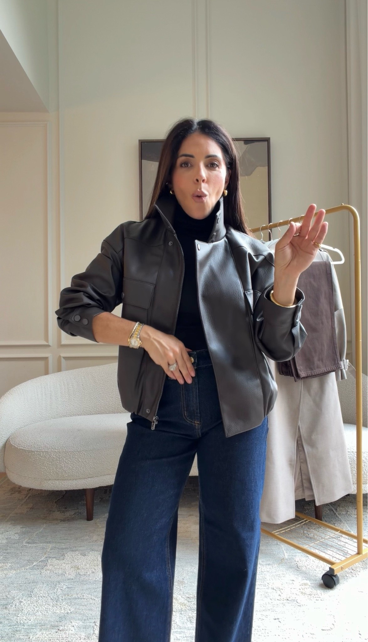 Jacket - size 4
Top - XS
Jeans - size 4

#LTKcanada #LTKworkwear #LTKtravel