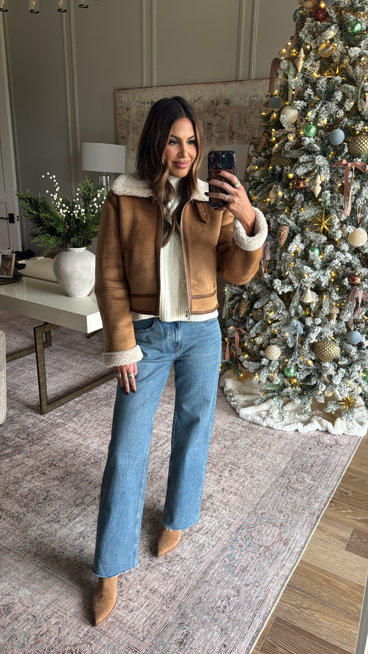 Use code CYBERAF to get an additional 15% off everything! wearing a small in the tops and 27 regular in the jeans 🫶🏼

#LTKOutfits #LTKSaleAlert#LTKCyberWeek 

 