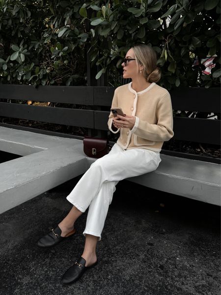 casual chic with neutrals and a pop of burgundy 🍇