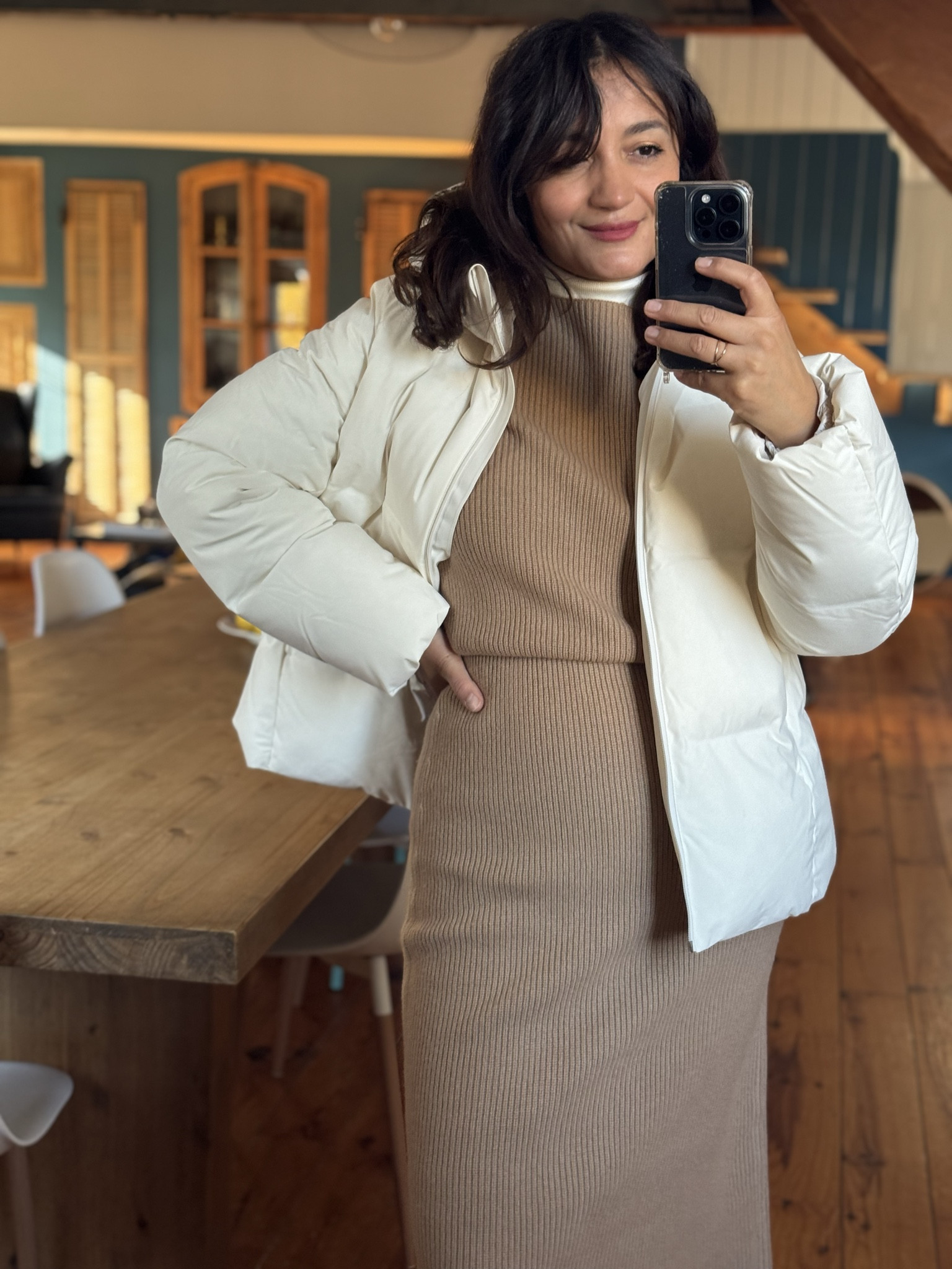 Bien au chaud avec cet ensemble composé d’une doudoune, d’un col roulé, d’une robe en maille et de chaussettes ultra-chaudes #liketkit 

#LTKstyletip #LTKeurope #LTKsalealert