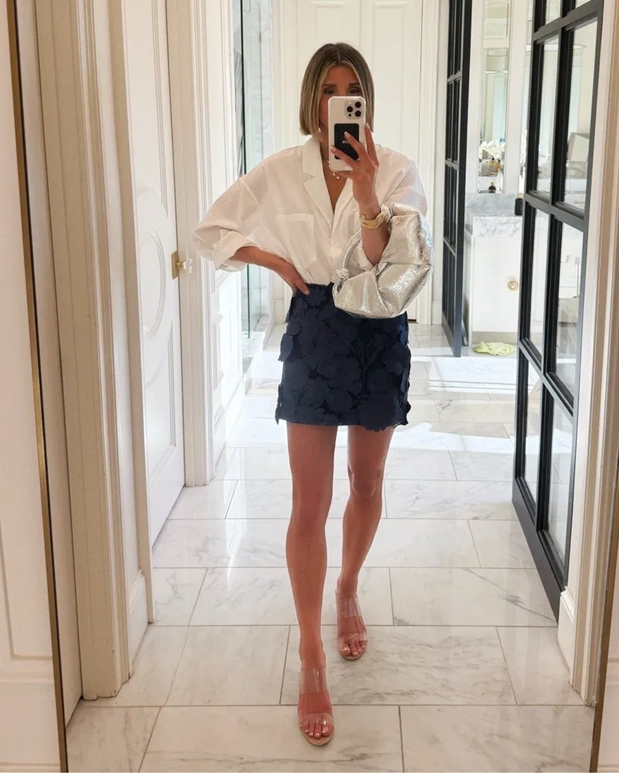 Spring/summer date night or night out outfit. I'm wearing size small in my top and an XS in my skirt.

#LTKootd #LTKgrwm