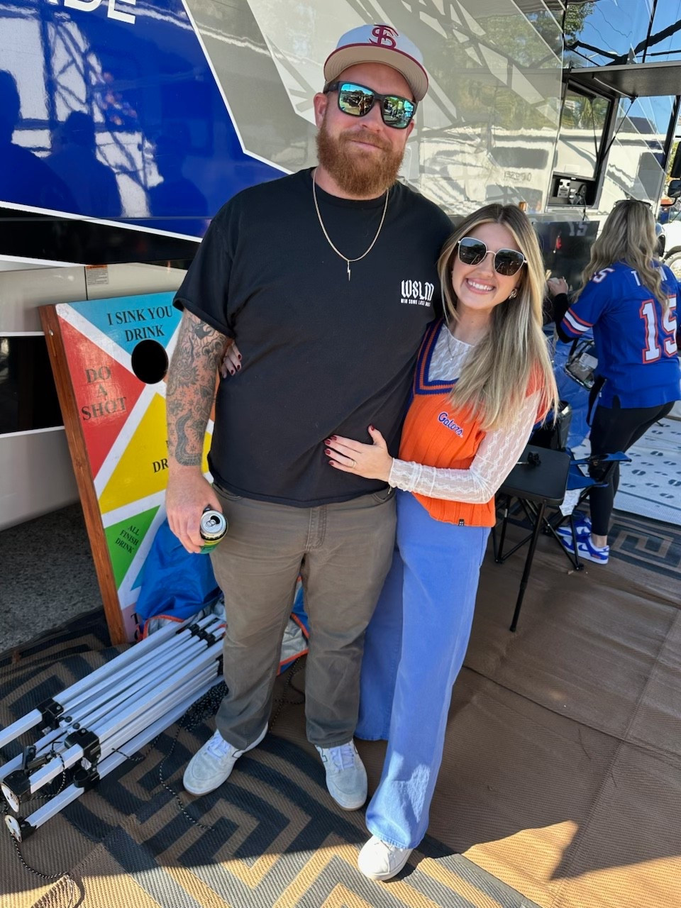 My Florida/Georgia attire was a hit this year 🧡💙 shoutout to target for always coming in clutch 🎯