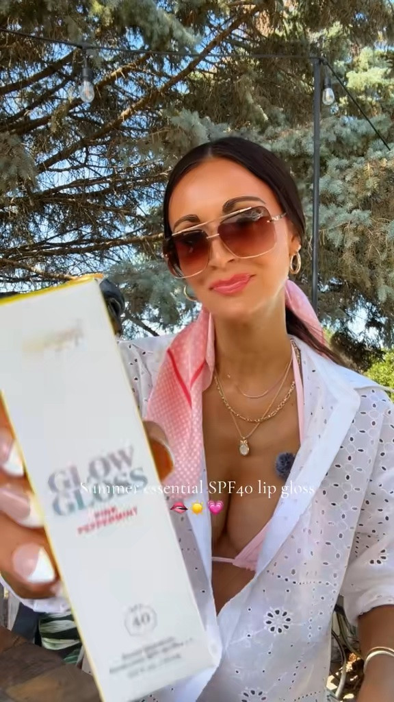 SPF 40 lip gloss

#LTKstorytime #LTKSeasonal #LTKBeauty