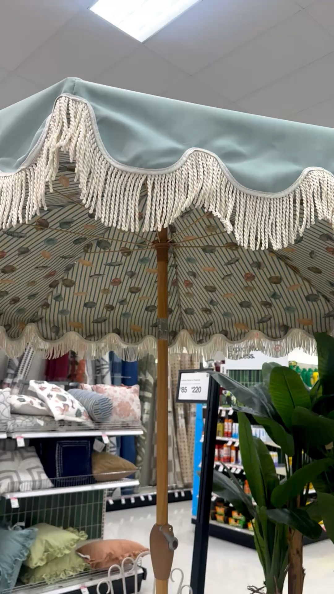 The most adorable seashell #patioumbrella from @Target #fringedumbrella #outdoorfurniture #patiodecor

#LTKSeasonal #LTKHome #LTKSaleAlert