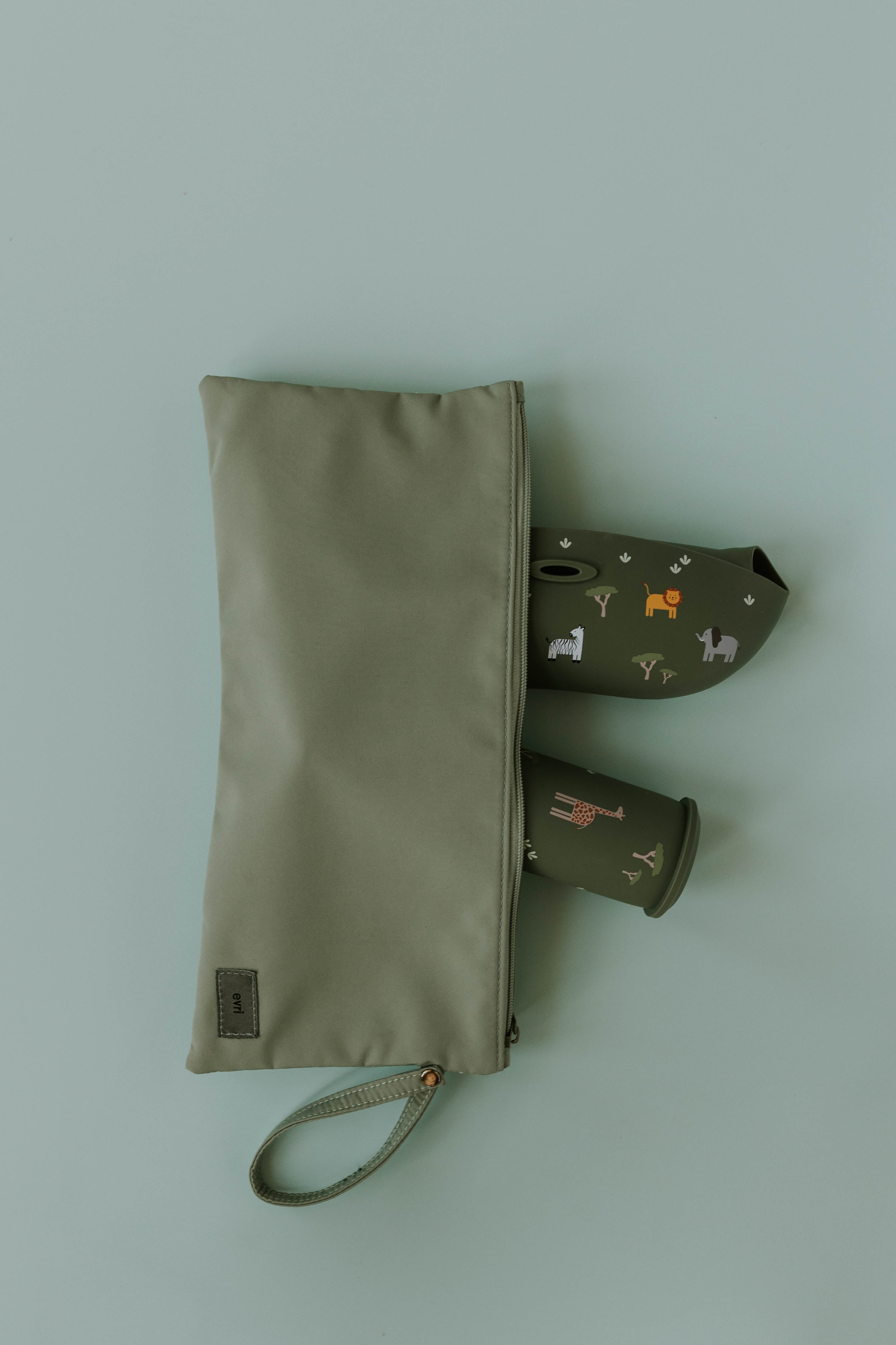 On-The-Go Bundle Evergreen | $53 Value | Evri LLC