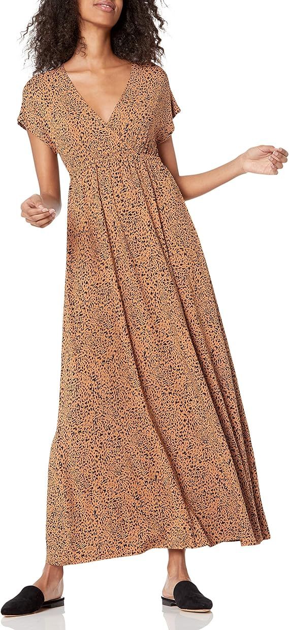 Amazon Essentials Women's Surplice Maxi Dress | Amazon (US)