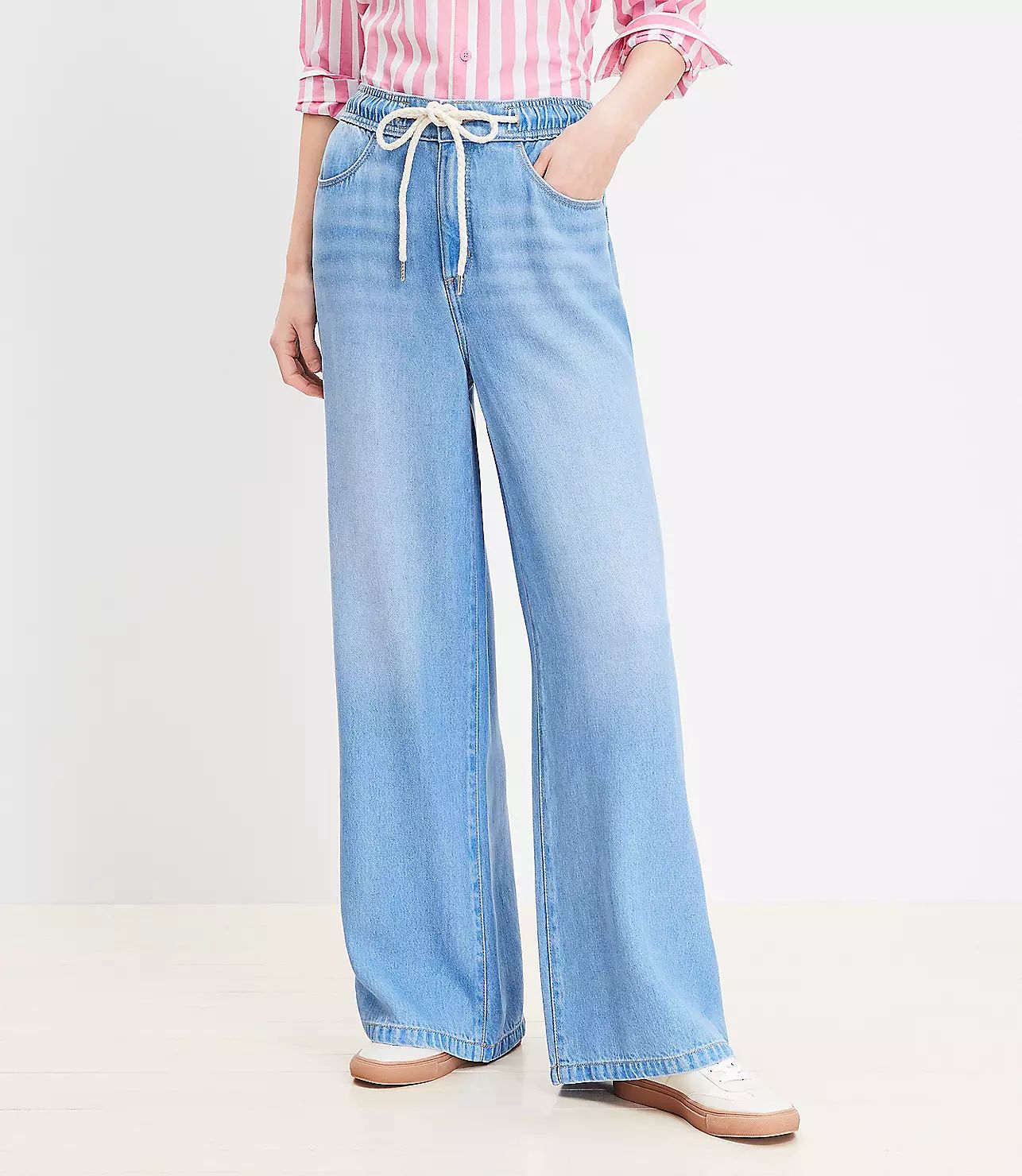 Pull On High Rise Palazzo Jeans in Light Wash | LOFT