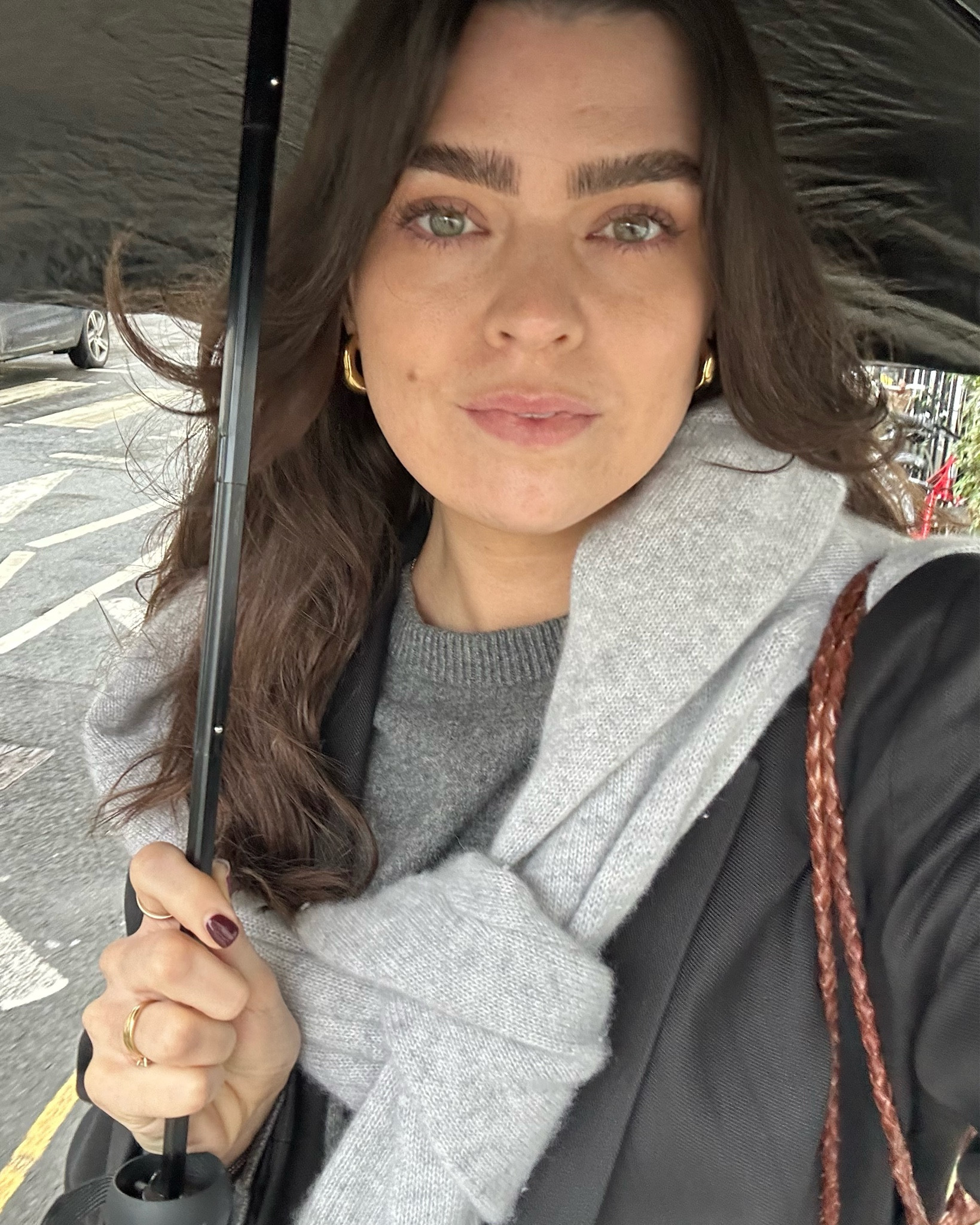 What I wore to london: grey jumper, black blazer and braided leather tote bag. 

#LTKeurope #LTKstyletip