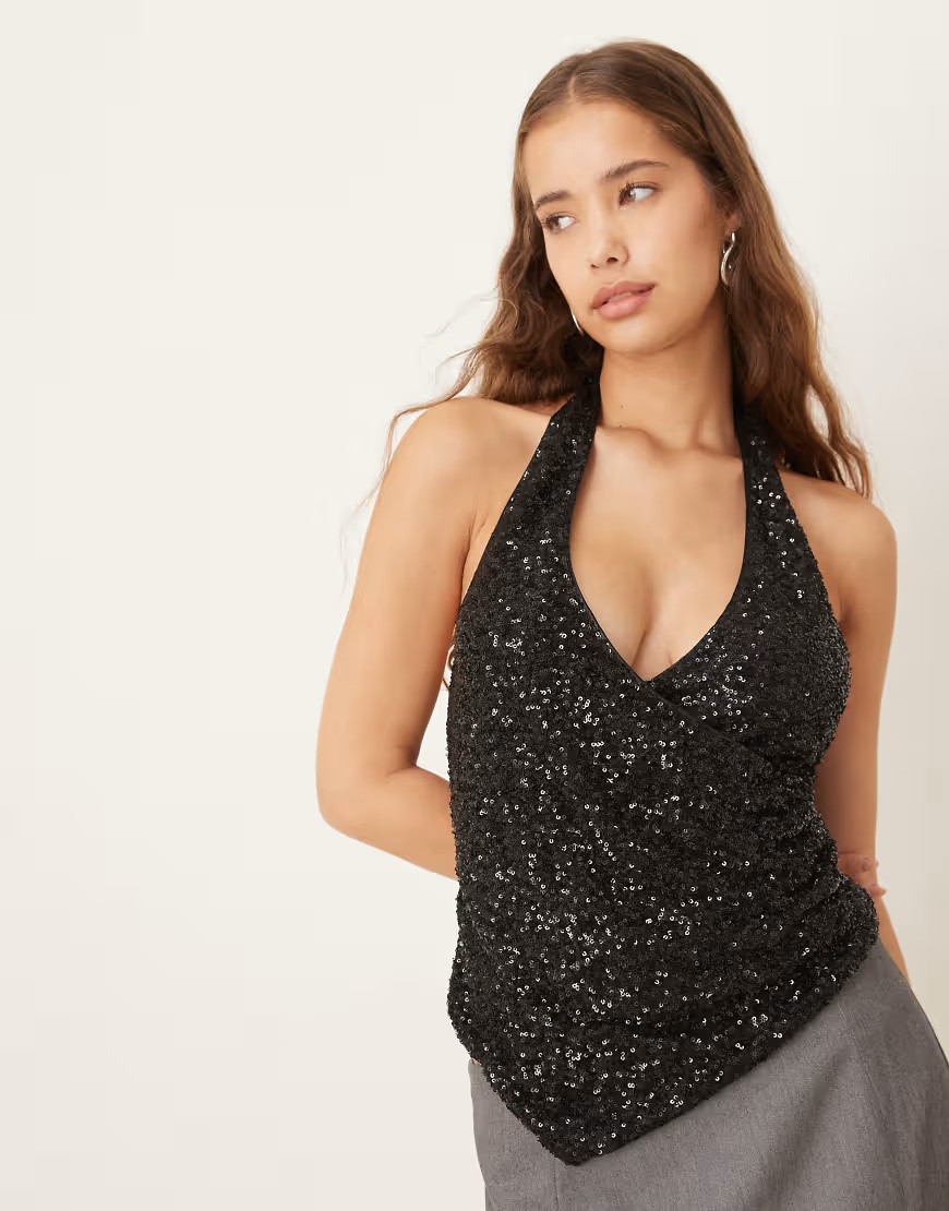 Gina Tricot front sequin top in black | ASOS (Global)