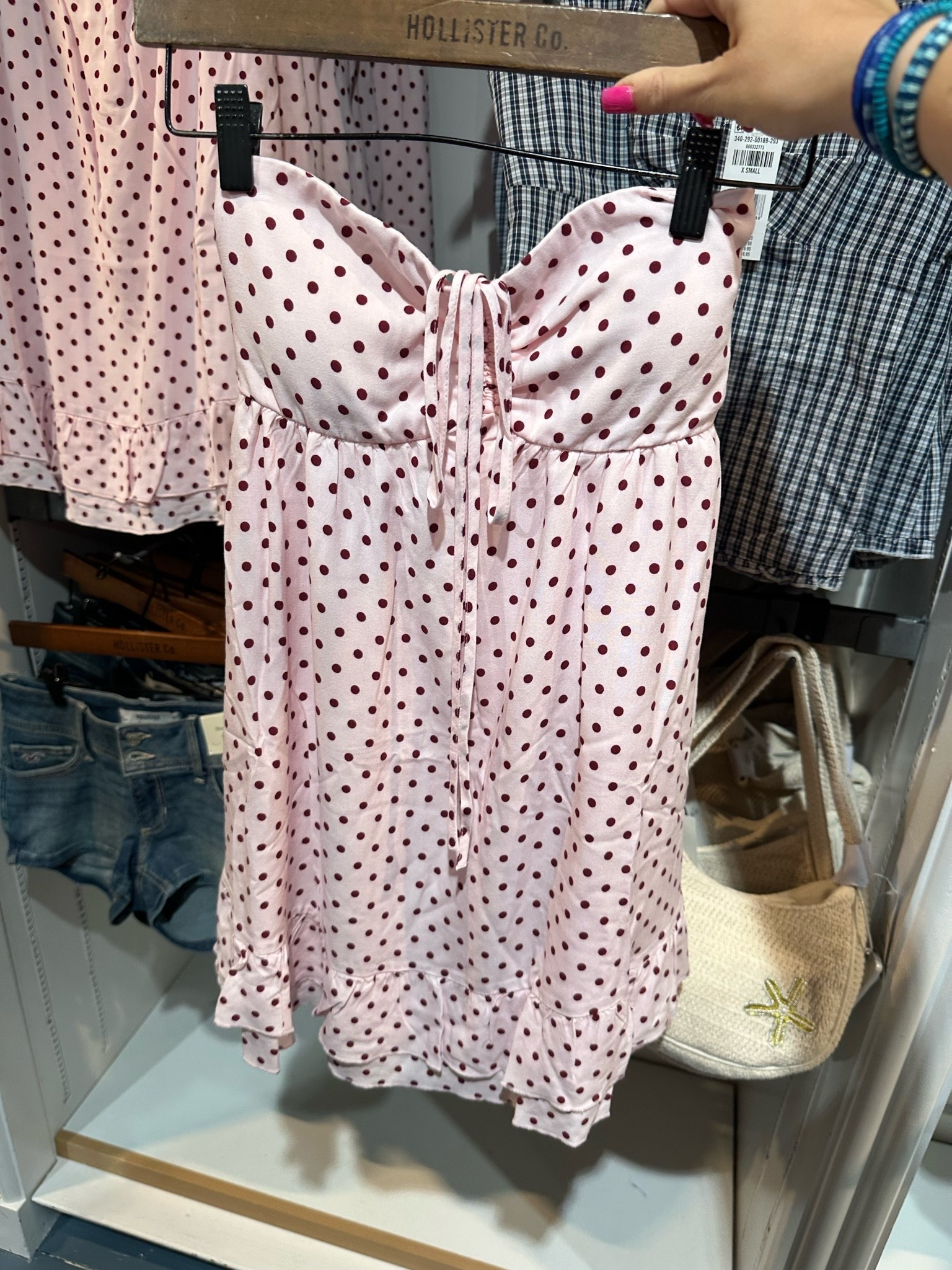 Love this pink & red polka dot halter dress from hollister! Ranges from sizes XXS-XXL & comes in petite, tall & regular! Priced at $49 & comes in a bunch of colors!

#LTKTall #LTKMidsize #LTKPetite