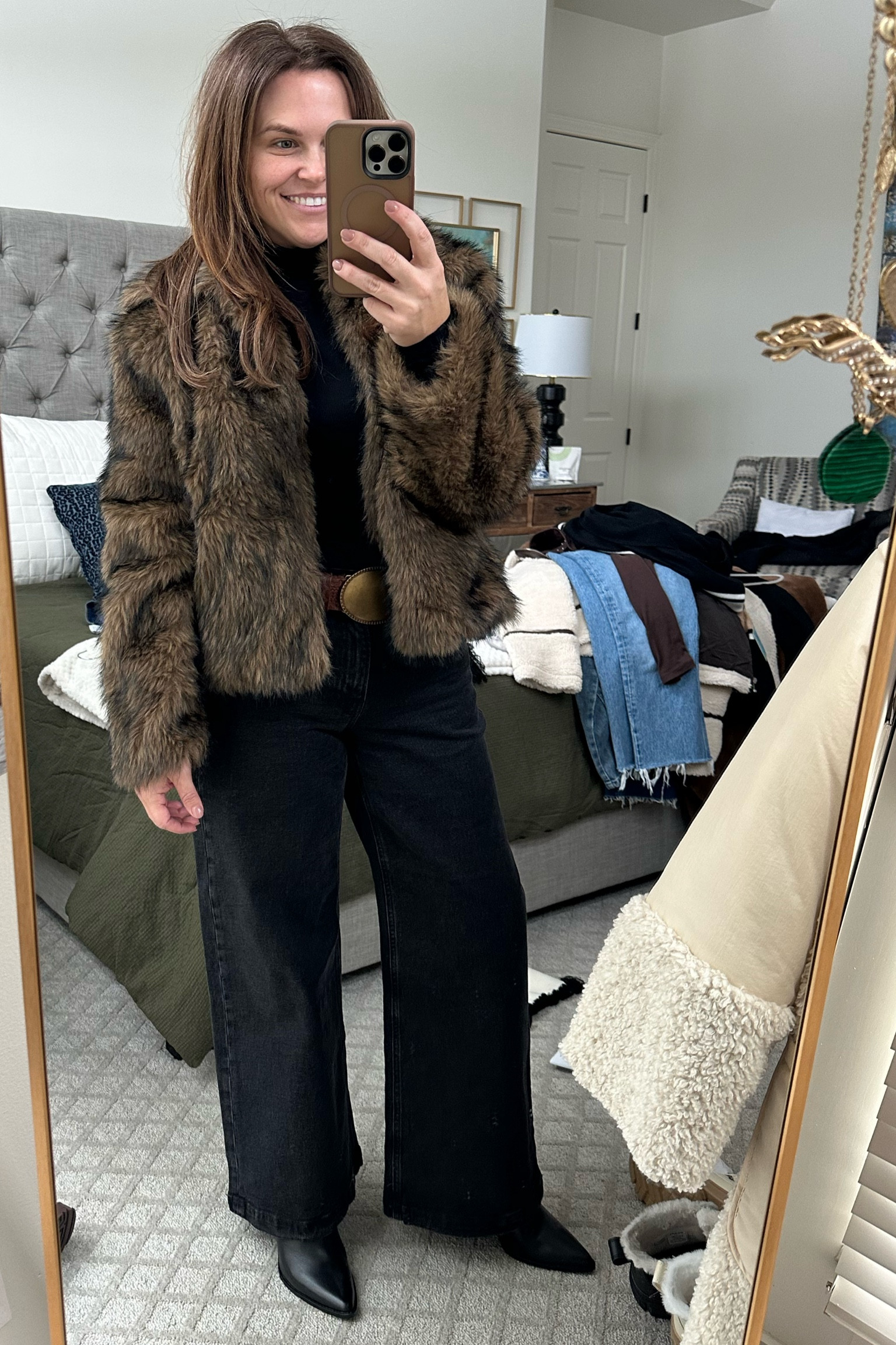 Putting together outfits for Jackson Hole. 
An option I have for dinner! 

Excuse the mess. I’m packing! 



#LTKStyleTip #LTKFindsUnder100 #LTKTravel