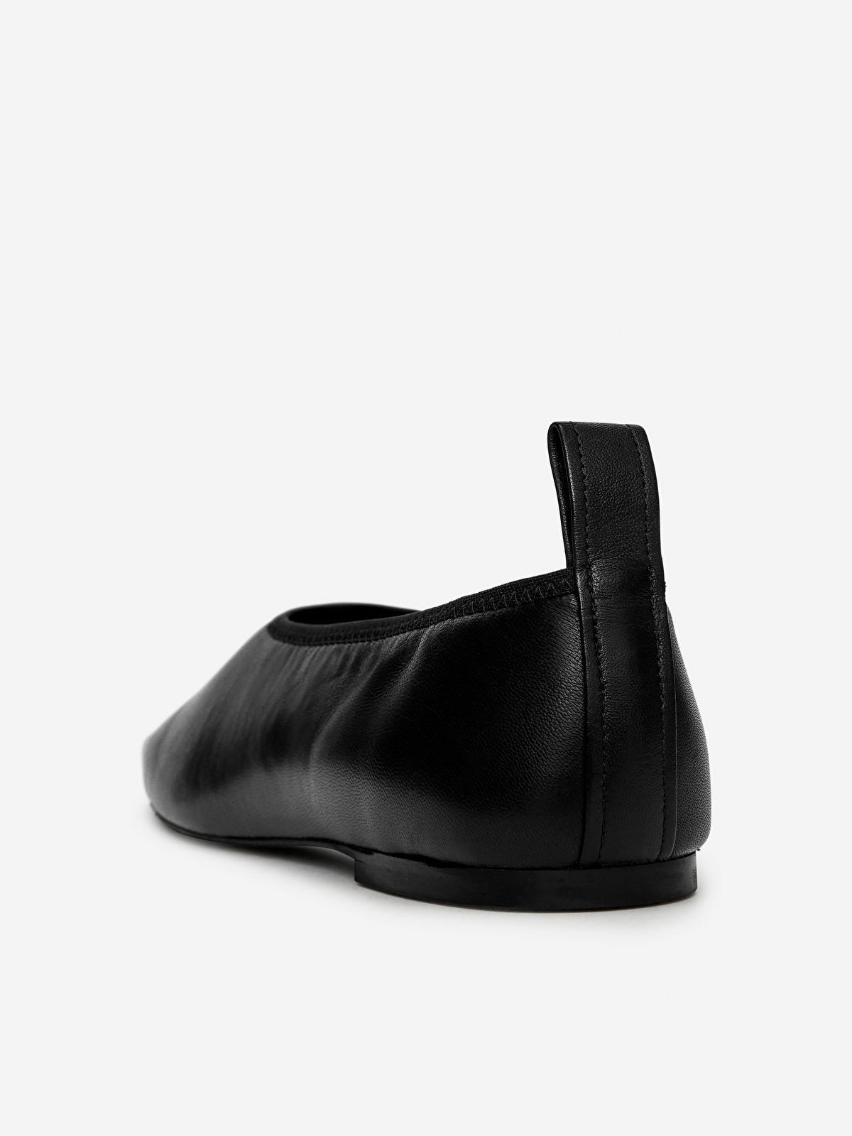 Flacher Lederschuh mit eckiger Spitze | Arket EU