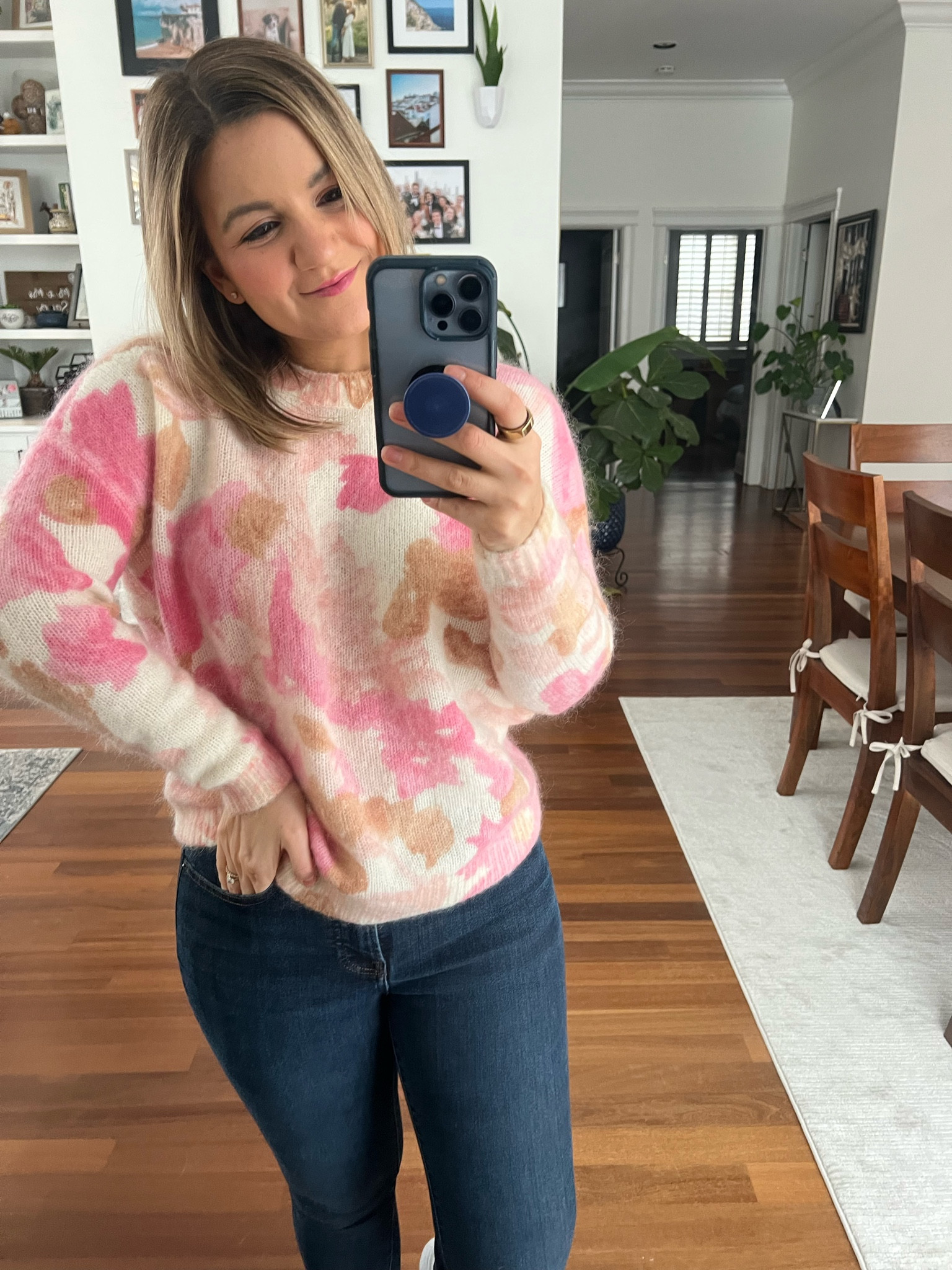 Sezane sweaters feel so special! I got an XS and it’s still a little oversized. Since there aren’t a ton of sizes left, I linked some other pretty floral options from them too 🌸