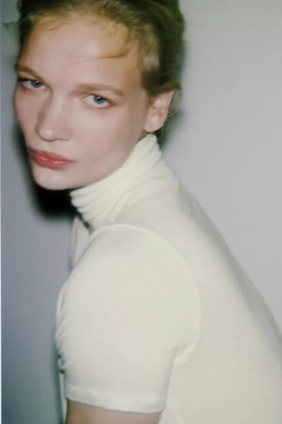 ASYMMETRIC HIGH NECK T-SHIRT | Zara UK