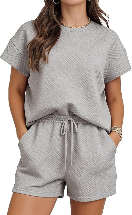 Womens Sets 2 Piece Outfits Sweatsuits Casual Lounge Jogger Sets Sweat Shorts Set Travel Matching... | Amazon (US)