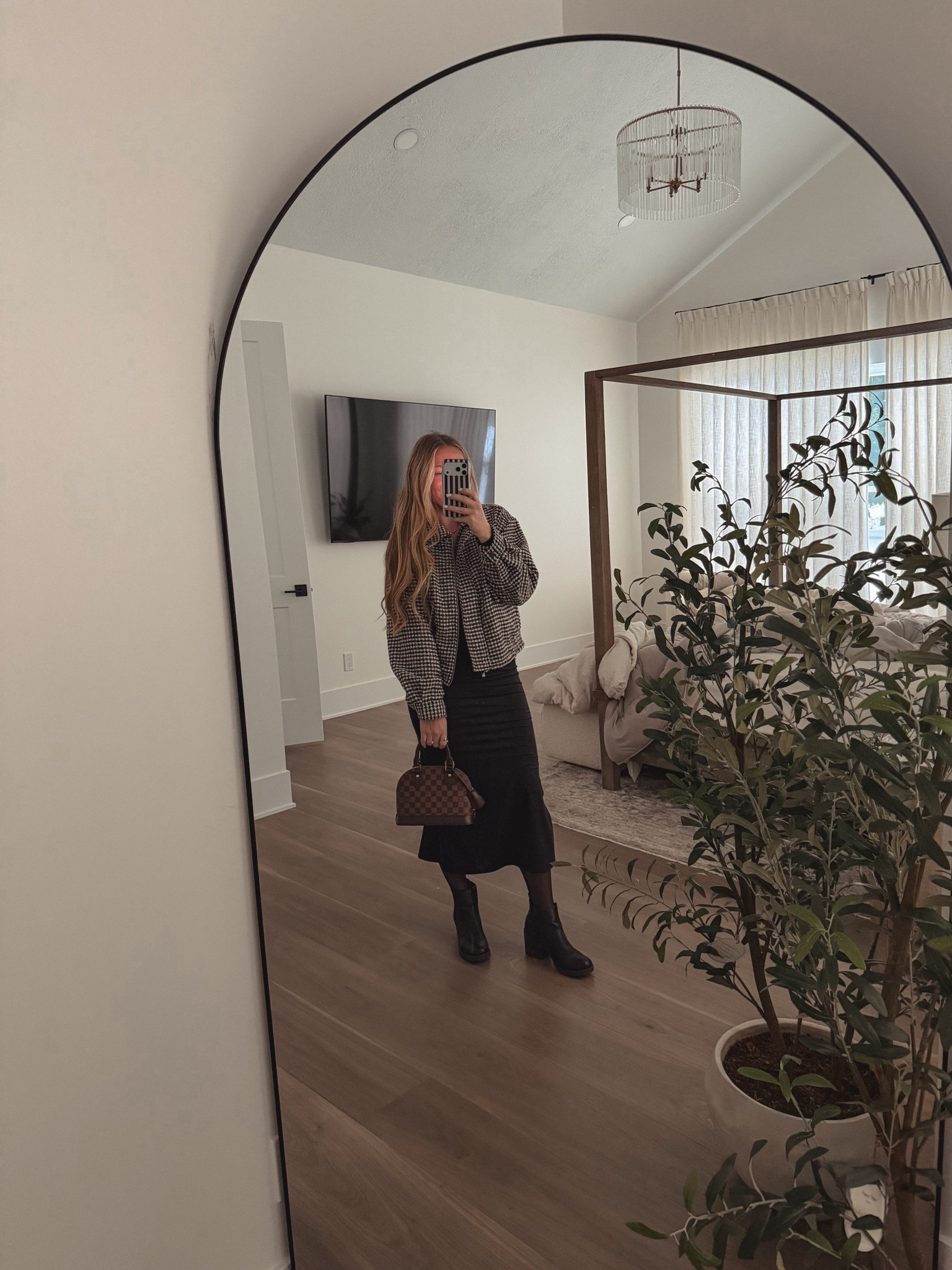 date night outfit 🖤

#LTKOOTD

#LTKBeauty #LTKPetite