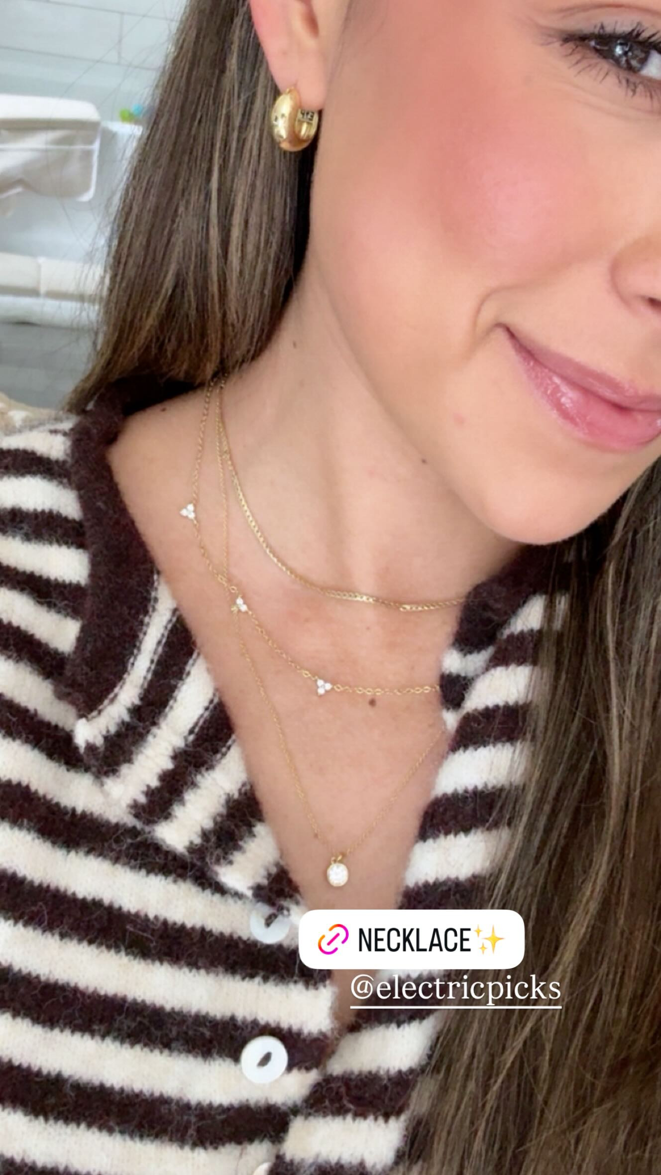 Love this necklace set — comes with 3 different chains that hook together at a single clasp ✨

#LTKgrwm #LTKdayinmylife #LTKootd