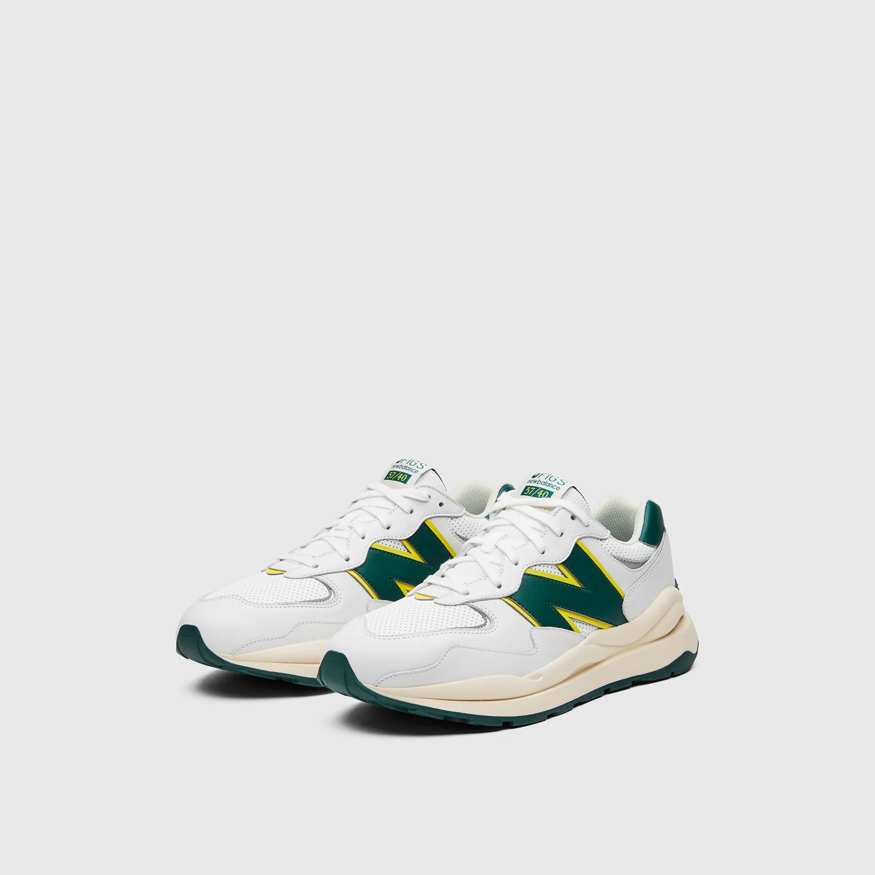 FIGS | New Balance 5740 Unisex - White/Caribbean Blue | FIGS