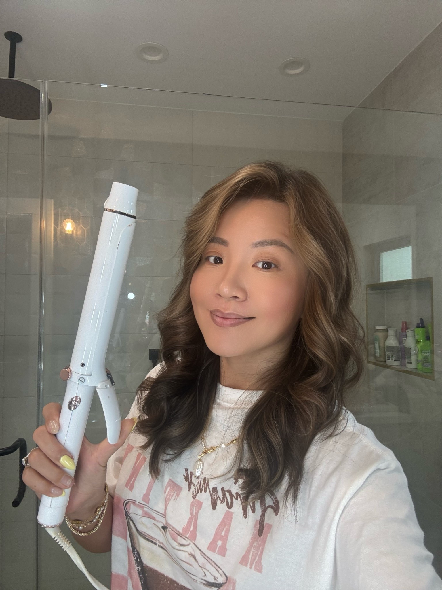 Best curling Iron I've ever Used!!

T3, Amazon, hair, curly hair

#LTKdayinmylife #LTKvlog #LTKgrwm