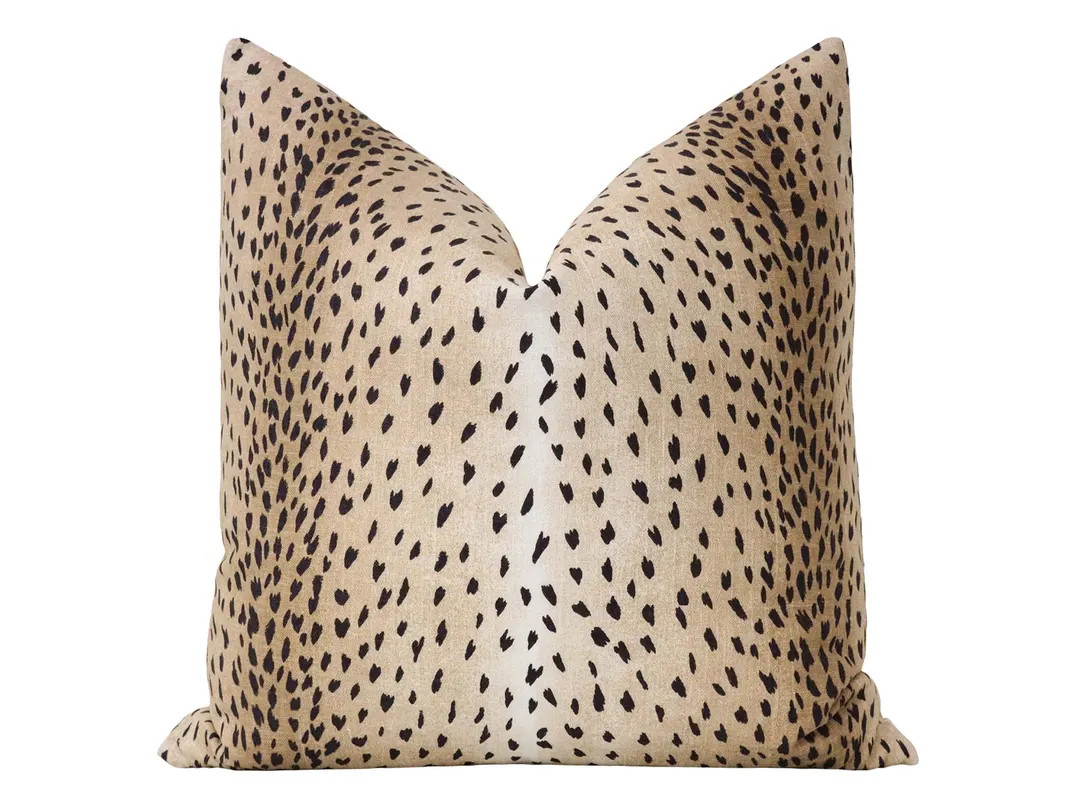 Antelope Linen Print // Ebony Pillow  | black animal print | antelope print pillow | antelope thr... | Etsy (US)