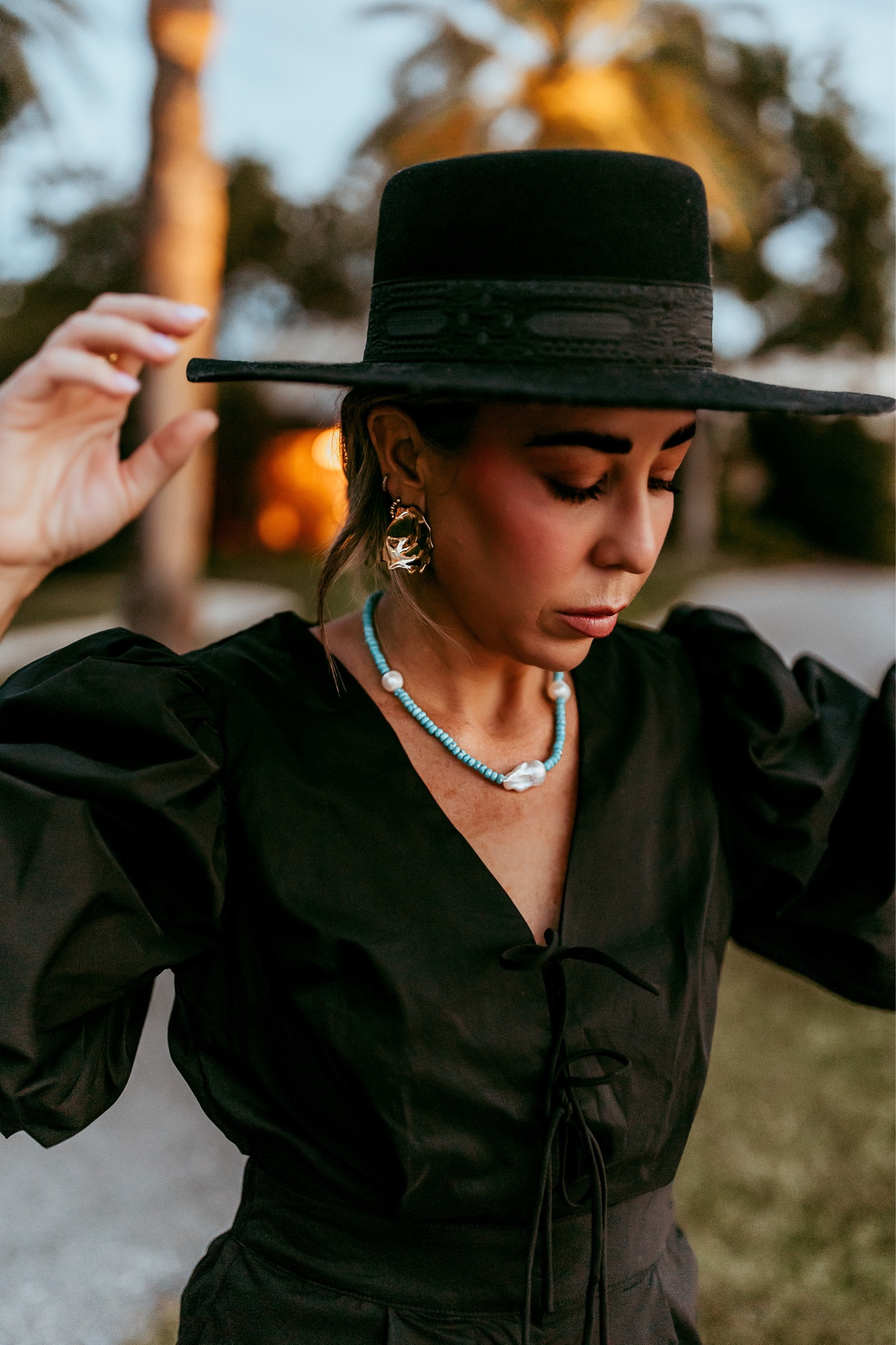 Nothing finishes a look better than the perfect jewels. How gorgeous are these bronze oyster earrings and turquoise and pearl necklace from a new brand I just discovered and fell in love with @mignonfagetltd Each piece is so detailed and the craftsmanship is incredible. You have to check them out and add some of these dreamy pieces to your collection!

#LTKSeasonal #LTKstyletip