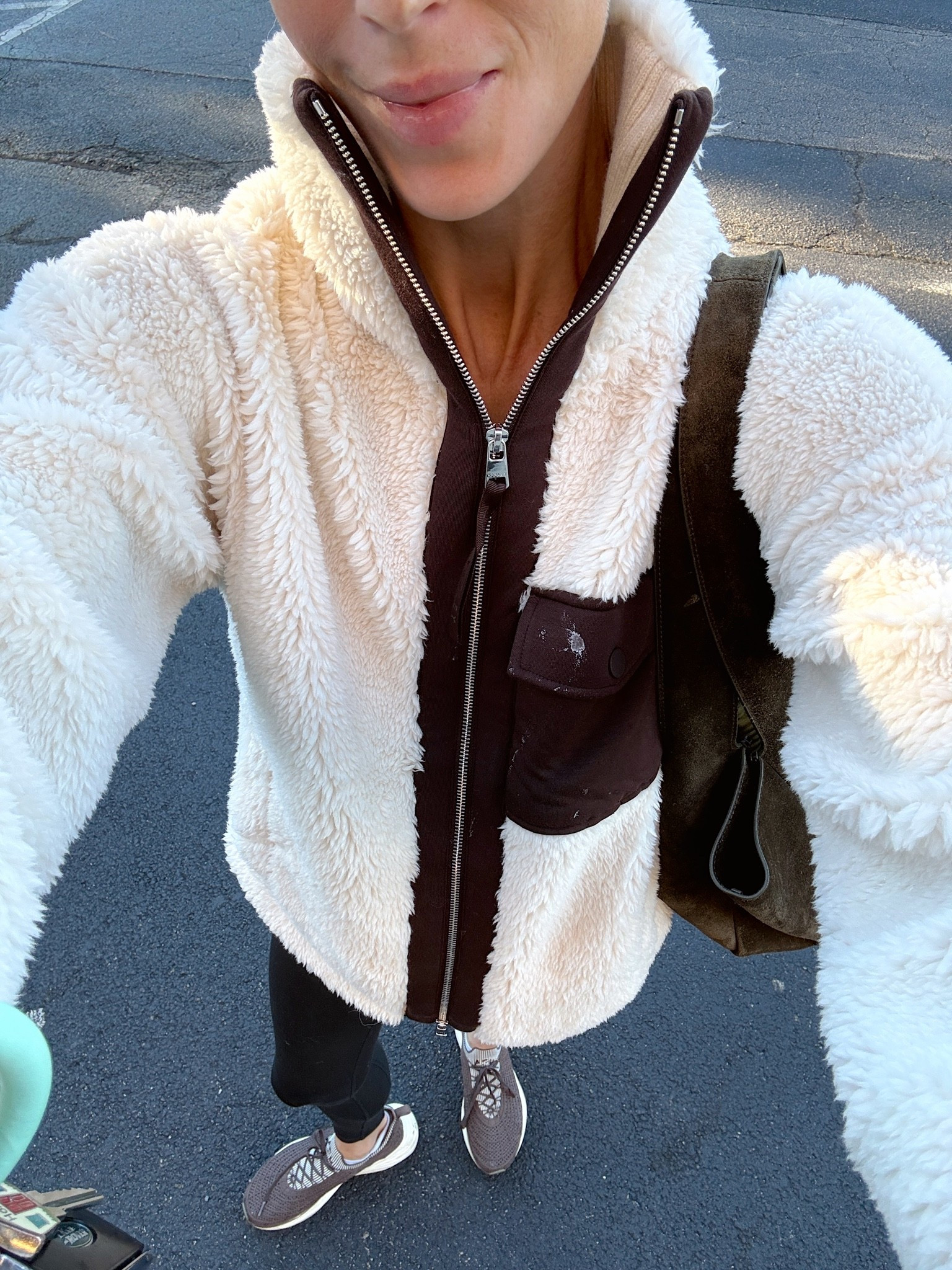 OOTD for drop off and an ultrasound! XS @Varley Sherpa (runs oversized), XS leggings, APL shoes are TTS and a splurge but last years and are incredibly comfy!