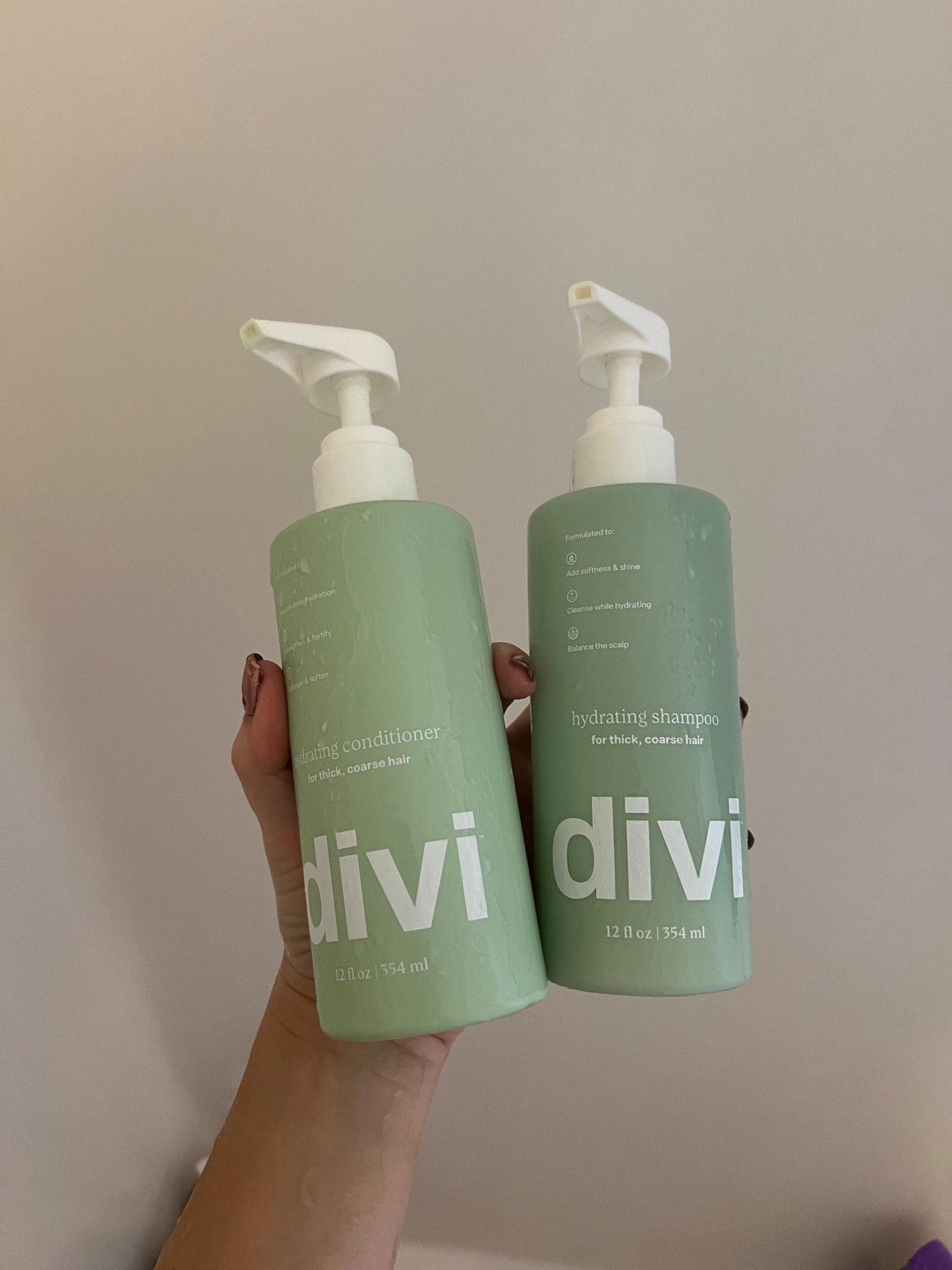Divi’s Hydrating Shampoo and Conditioner 

#LTKBeauty #LTKGiftGuide #LTKselfcare