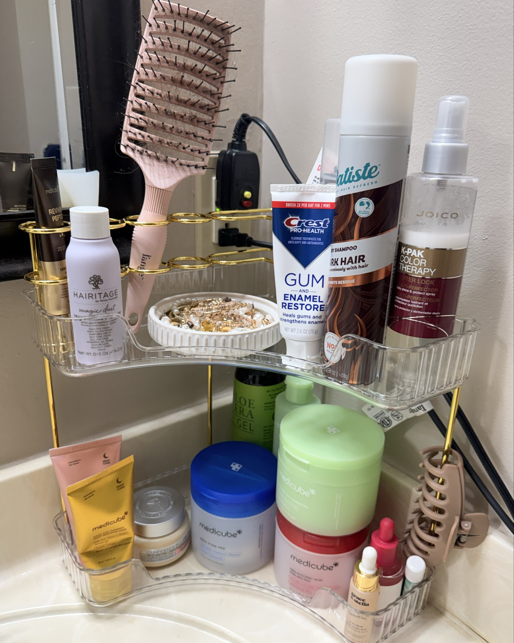 clean space, clear mind !!!

going into 2026 nice & organized 🧹🧽🧺 tagged products that we have & LOVE, as well as similar products that are in my cart !!

#LTKHome #LTKU #LTKHoliday