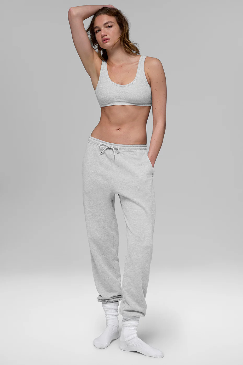 Accolade Straight Leg Sweatpant | Alo Yoga (US)