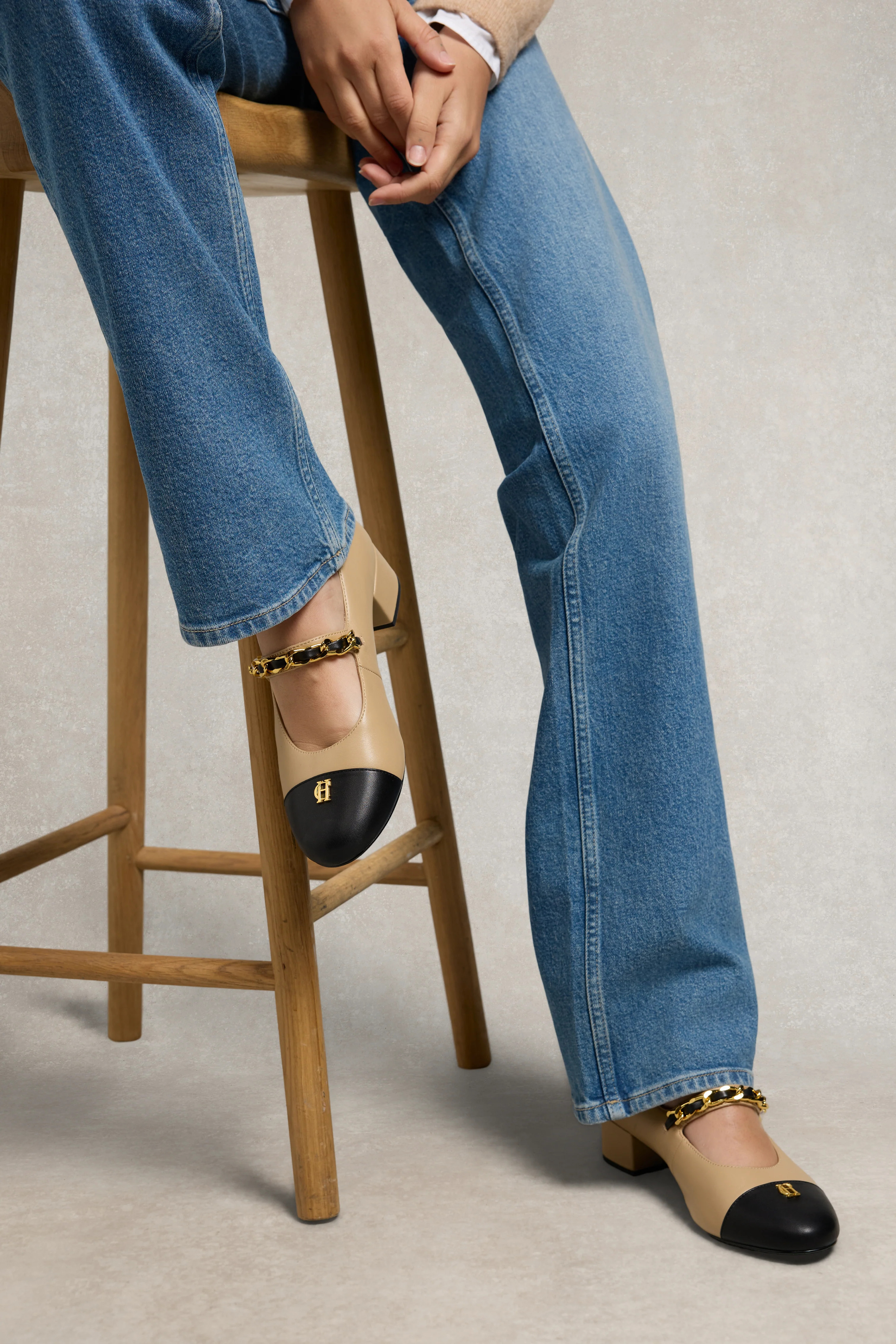 Pearl Ballet Mid Heel (Nude Black Leather) | Holland Cooper