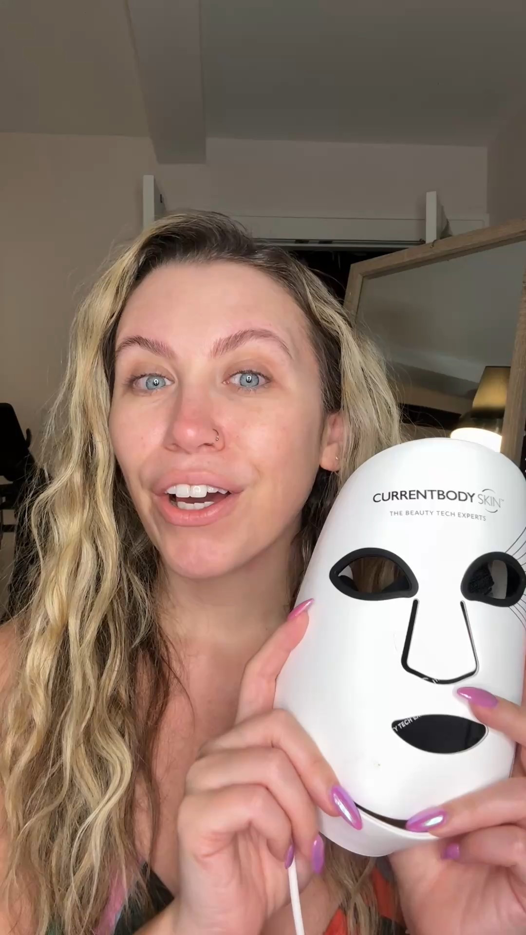 The best LED red light therapy mask on the market! CurrentBody Series 2 LED red light therapy mask’s LEDs are evenly distributed and precisely spaced across the face for the best results! USE CODE: JACKIELED for 10% off

#LTKSaleAlert #LTKBeauty #LTKOver40