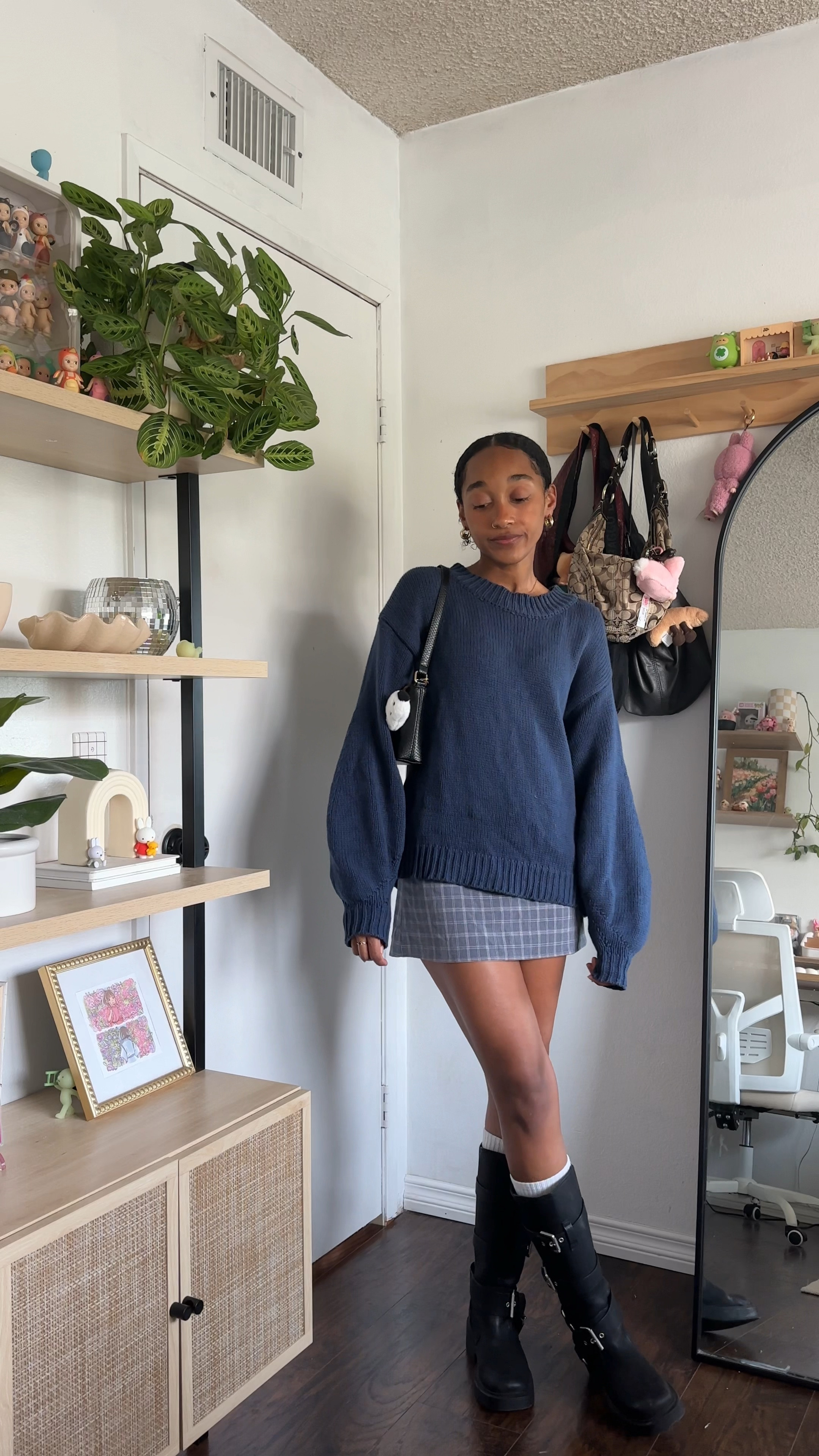 blue today 🫐 (skirt is sold out. called selby mini skirt in grey check from princess polly)

fall outfit, moto boots, plaid skirt, princess polly, outfit of the day, ootd

#LTKStyleTip #LTKVideo