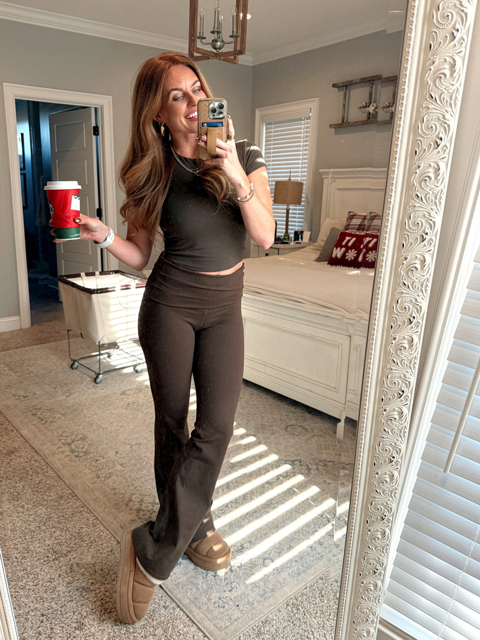 Women’s wide leg flare yoga pant Brown comfy workout set!

#fall #winter #activewear

#LTKActive #LTKHoliday #LTKSaleAlert