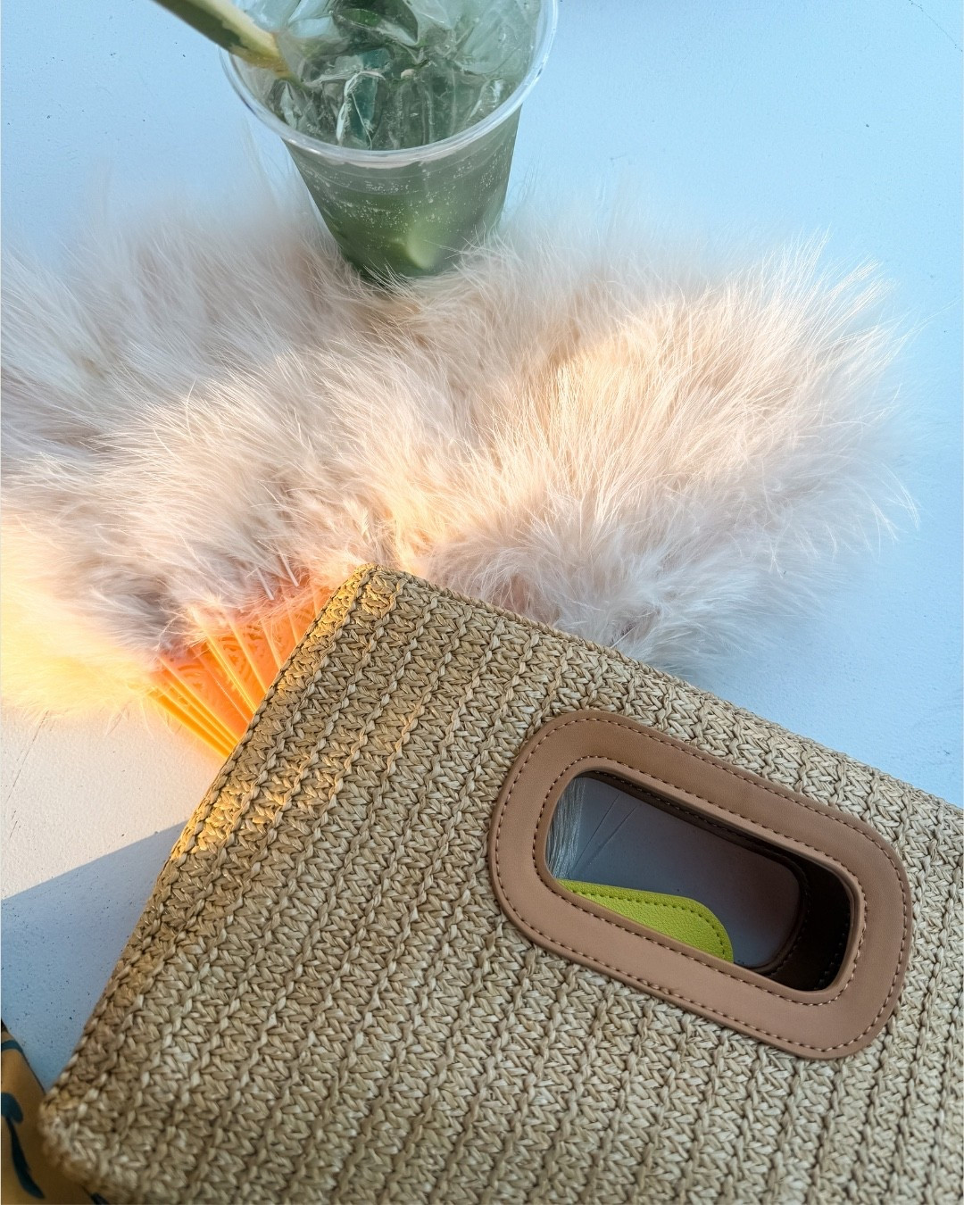 My favorite tropical wedding accessories are all from Amazon 