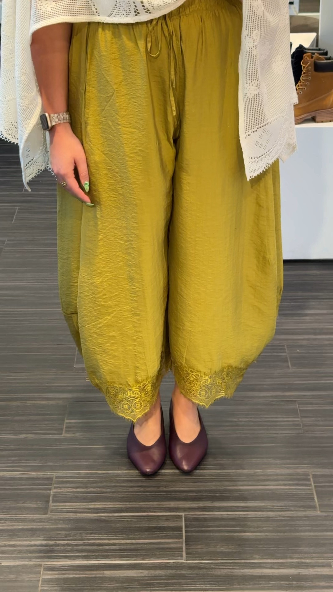 love the shape of these flats. size down I normally wearing a 8 1/2 or 9, but these are an 8. also amazing for wide feet. fall shoes, fall flats. 

 #LTKootd #LTKSeasonal #LTKOver40