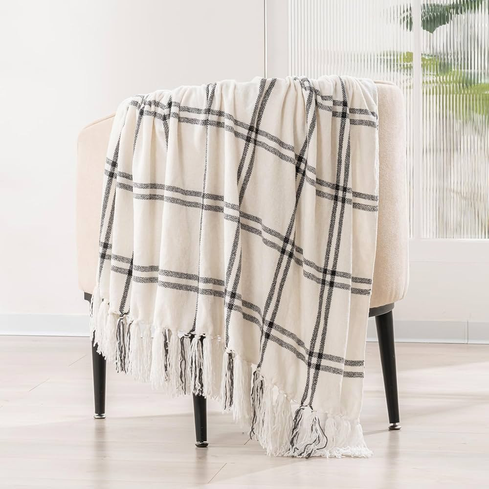 EVERGRACE Plaid Chenille Throw Blanket for Couch, Super Soft Cozy Decorative Windowpane Grid Plai... | Amazon (US)