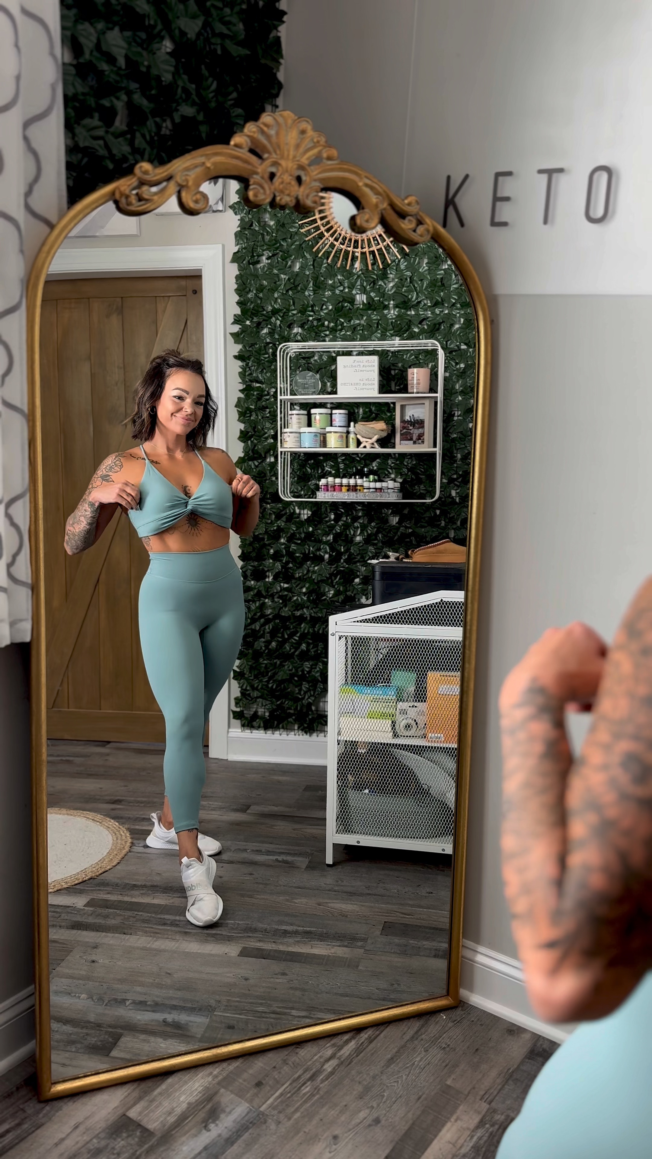 P’TULA Black Friday sale is live! Up to 85% off + extra 10% off with code KETOCOACHH

#LTKSaleAlert #LTKVideo #LTKFitness