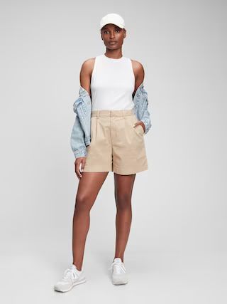 High Rise Pleated Khaki Shorts with Washwell | Gap (US)