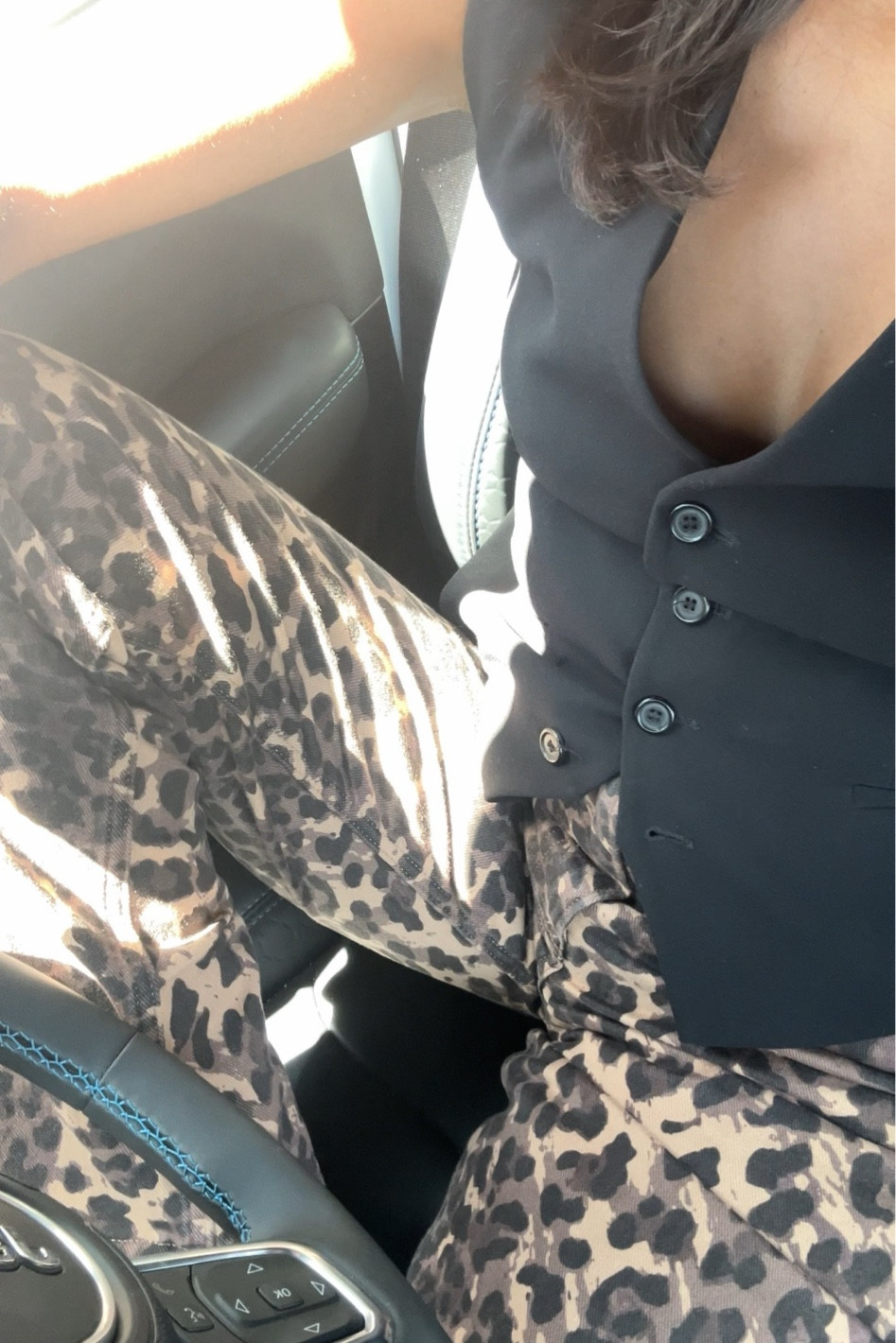 On trend with the leopard

#LTKSeasonal #LTKStyleTip #LTKWorkwear