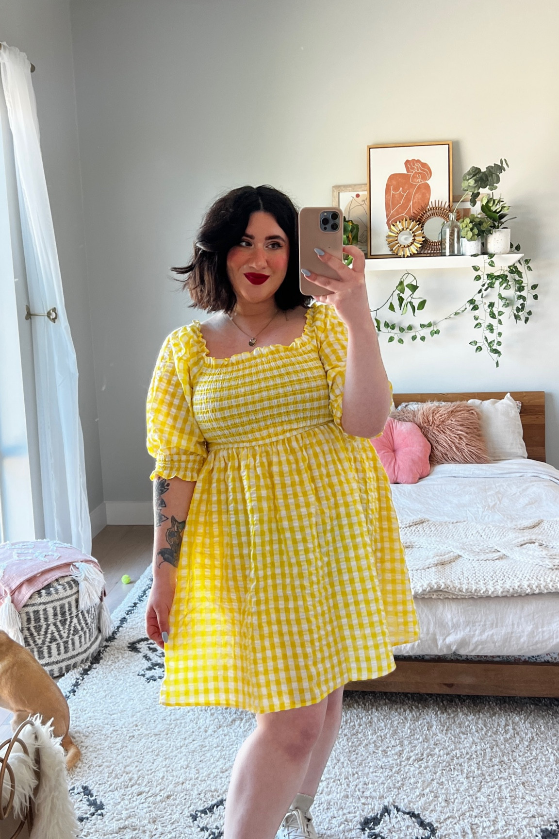 This dress is $20 i’m sorry WHAT!!