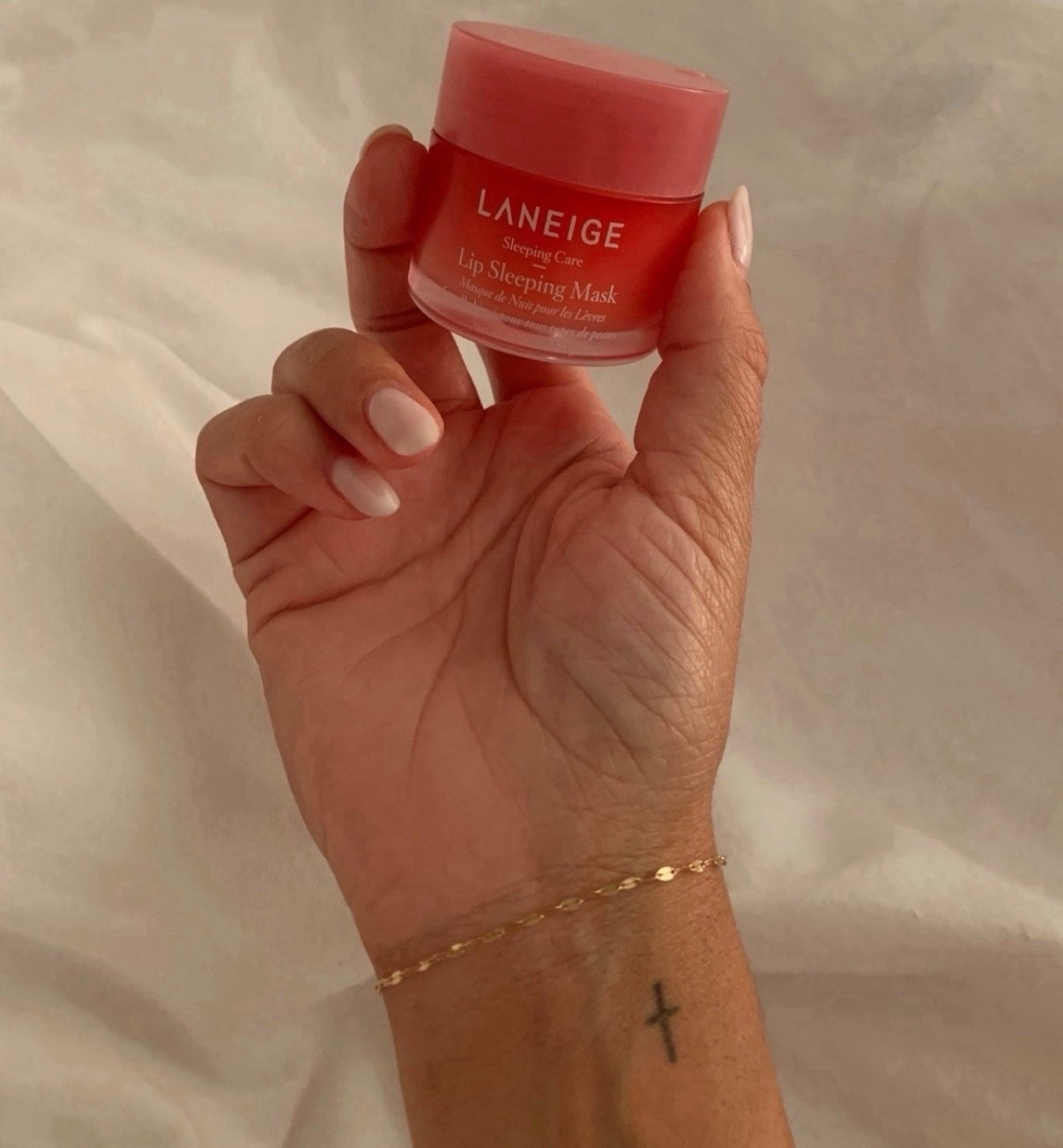 Laneige lip sleeping mask  on sale!!



#LTKbeauty #LTKsale