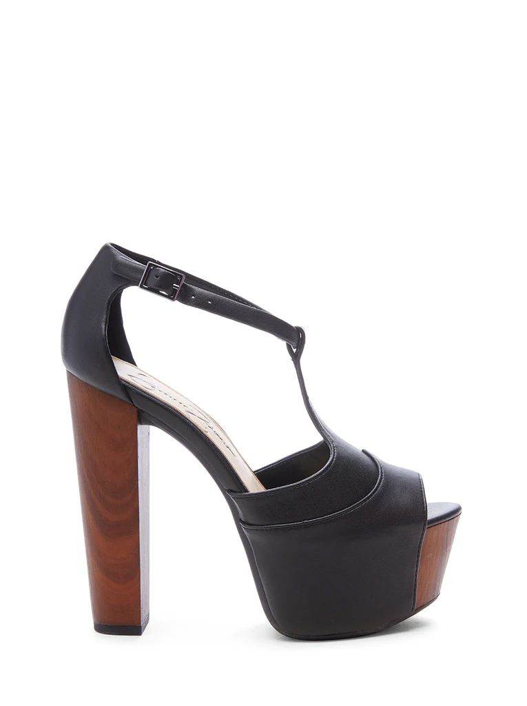 Dany T-Strap Platform Sandal in Black | Jessica Simpson E Commerce