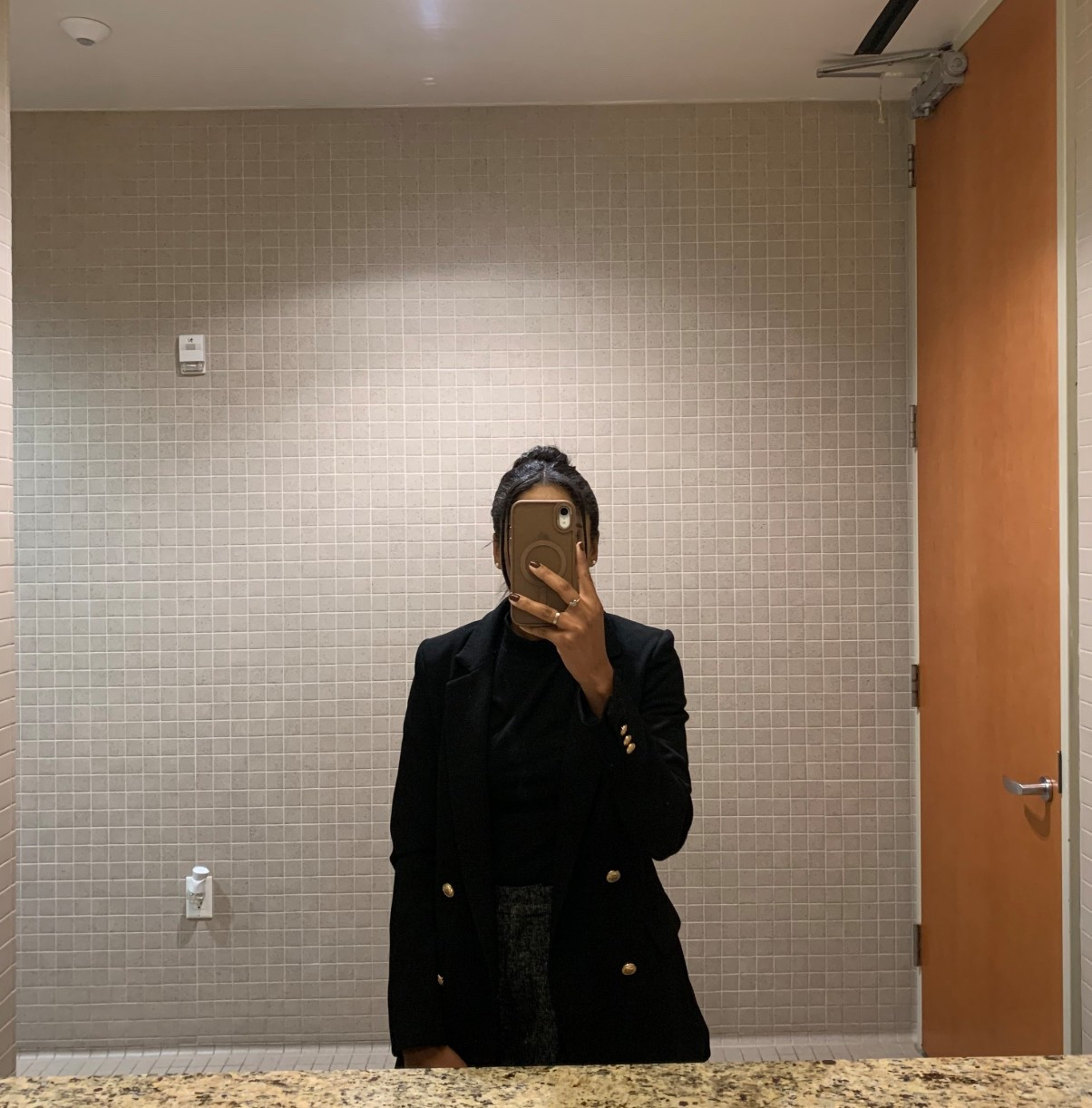 OOTD but make it black 🖤
Featured brands: Zara, H&M

#LTKWorkwear #LTKootd #LTKFindsUnder50