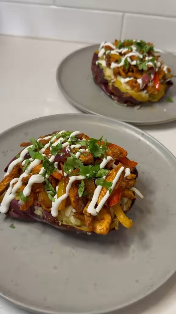 Let’s make Chicken Fajita Stuffed Sweet Potatoes!
Here’s the recipe ❤️
https://wolfcaster.kitchen/recipes/f/chicken-fajita-stuffed-sweet-potatoes

#LTKdayinmylife #LTKfoodie #LTKHome