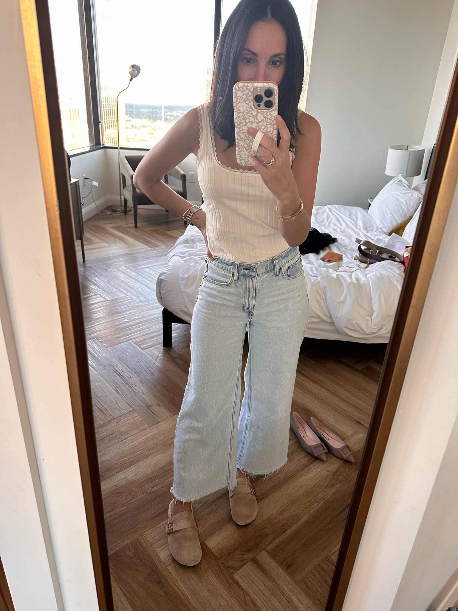 New goodies!
Louis Vuitton Sherpa clogs 
#LTKCon

#LTKStyleTip #LTKShoeCrush