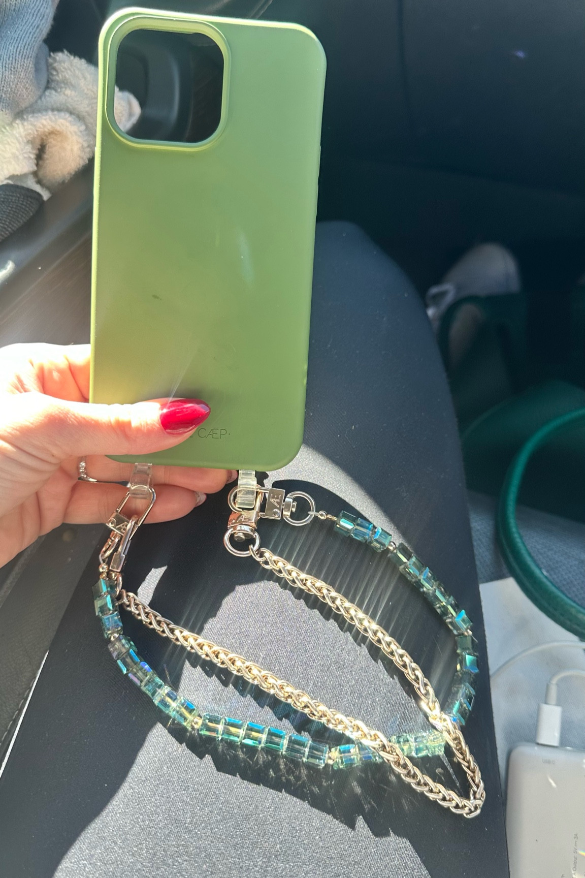 My favorite phone accessories from @thecaep are currently 20% off ! They only have a sale once a year!

Snag them now! They make great gifts!

#holidayguide #phoneaccessories #smallbusiness #shopsmall