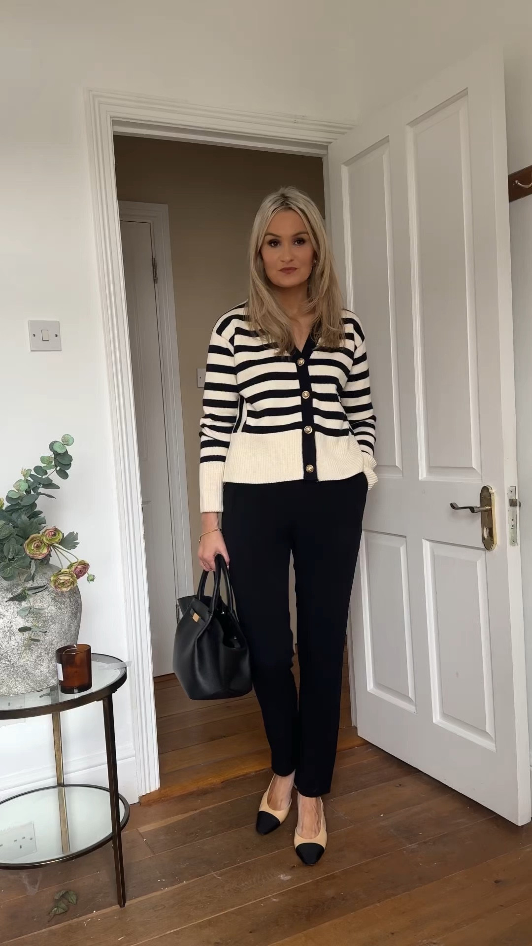 All outfits are @karenmillen 
Code MARTINA15 for 15% off

AD #occasionwear #karenmillen #monochrome #mykm